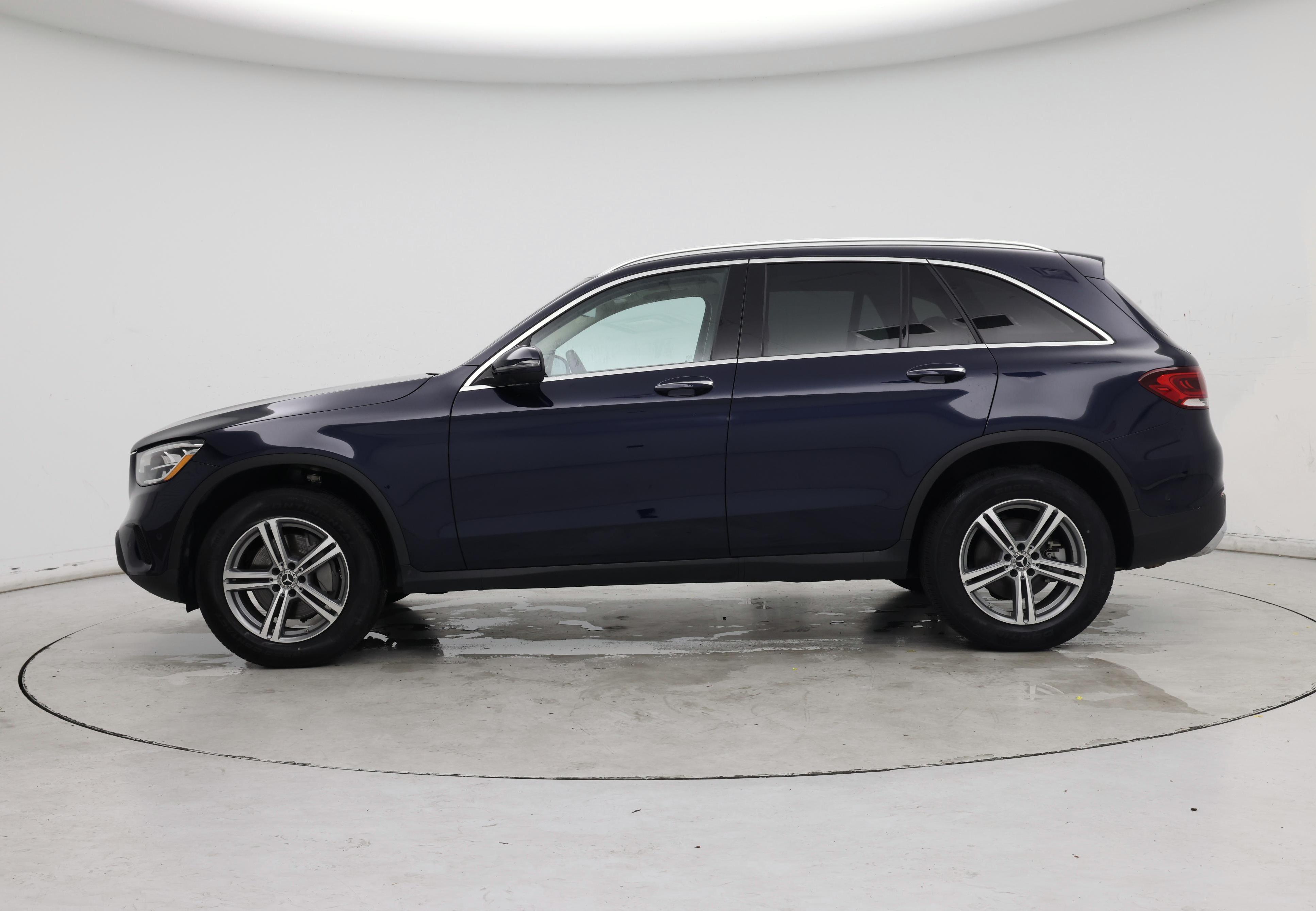 Thumbnail: 2022 Mercedes-Benz GLC - 3