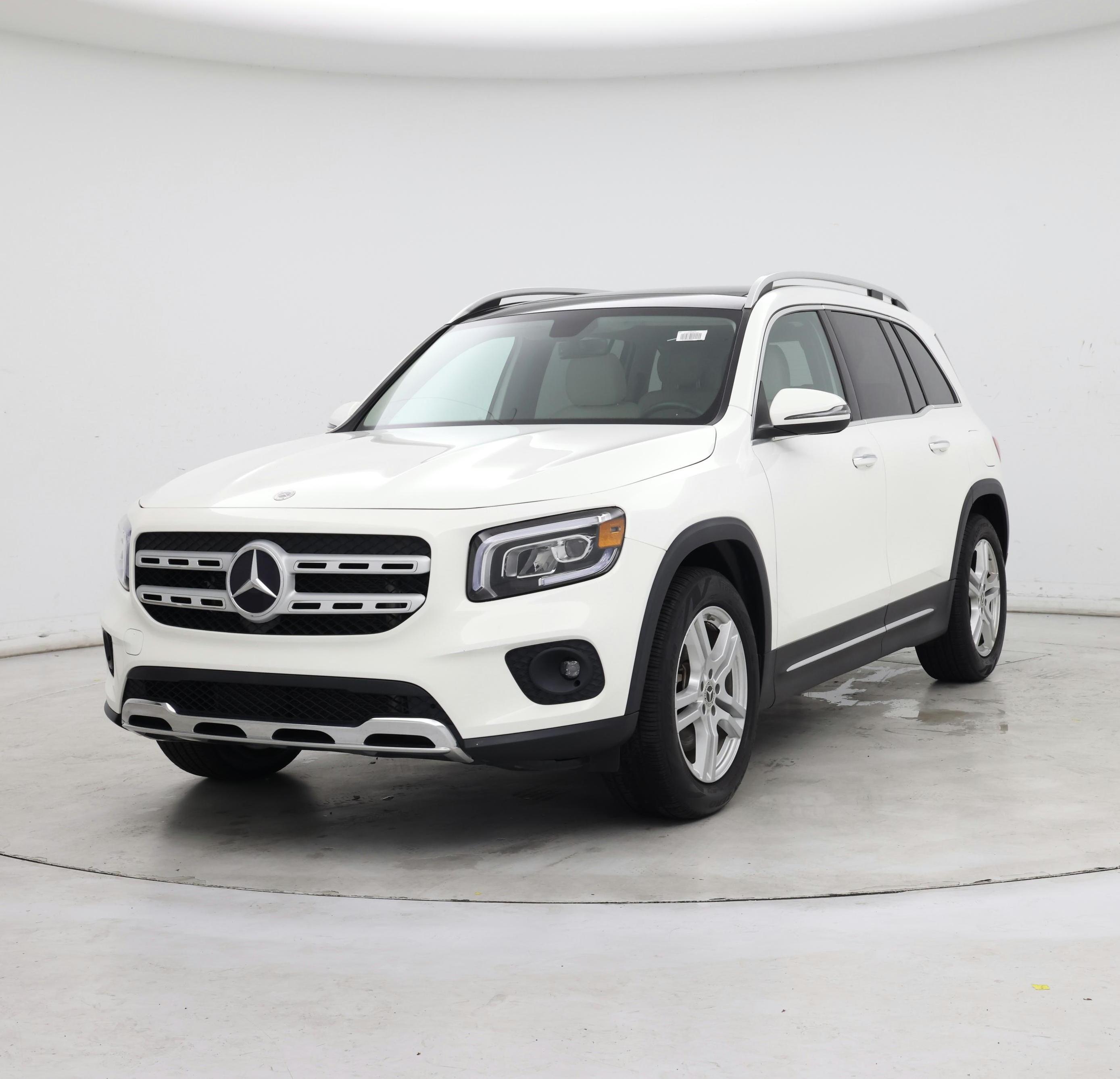 Thumbnail: 2021 Mercedes-Benz GLB - 4