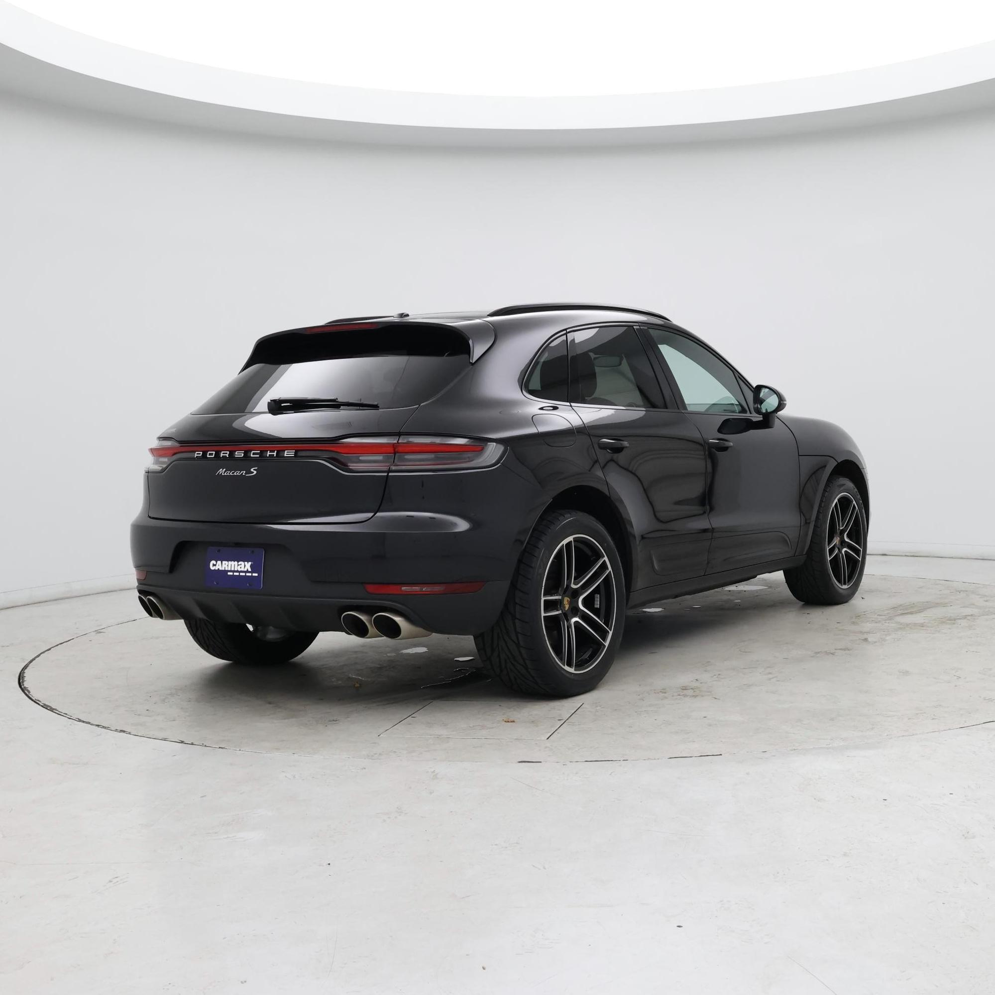 Thumbnail: 2021 Porsche Macan - 8