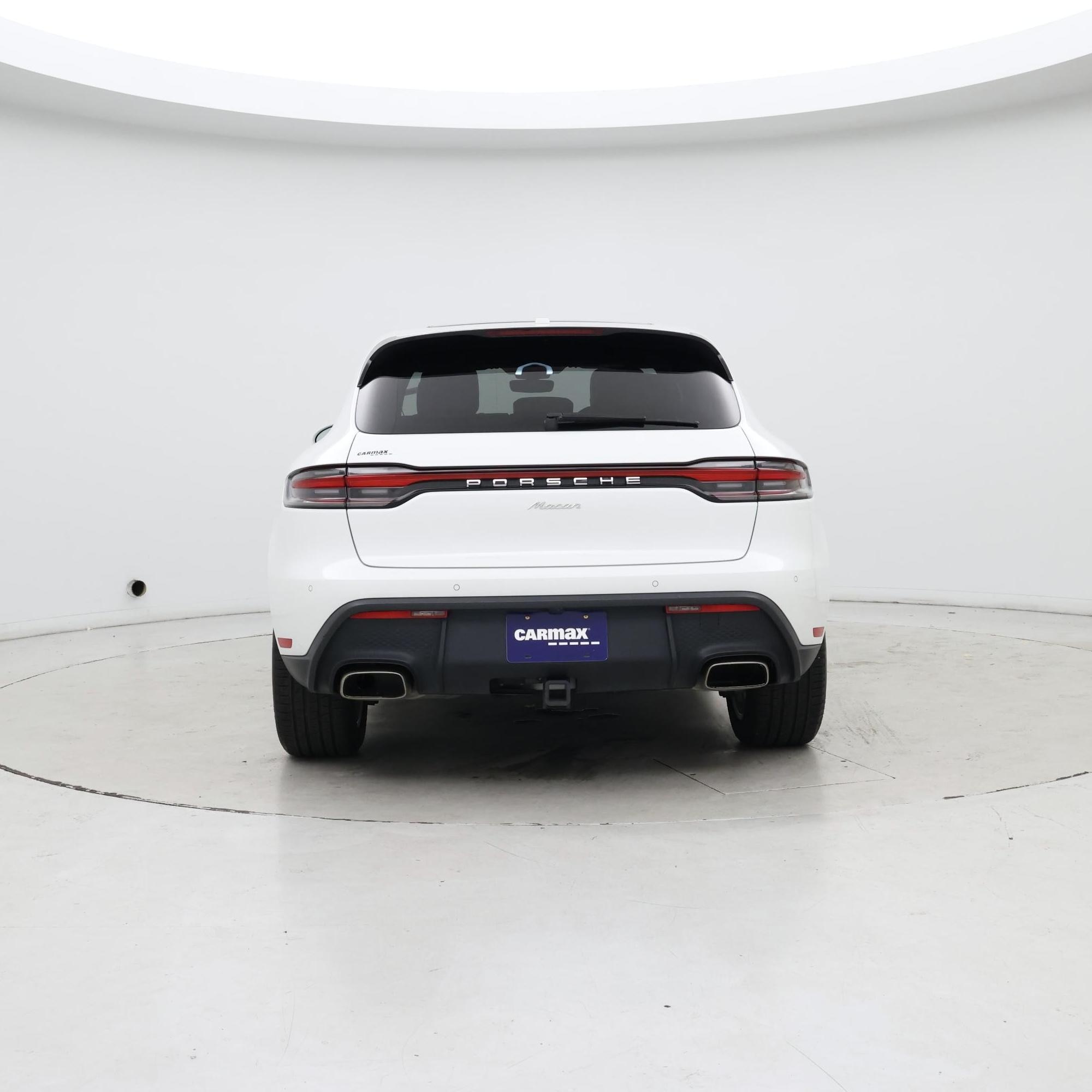 Thumbnail: 2022 Porsche Macan - 6