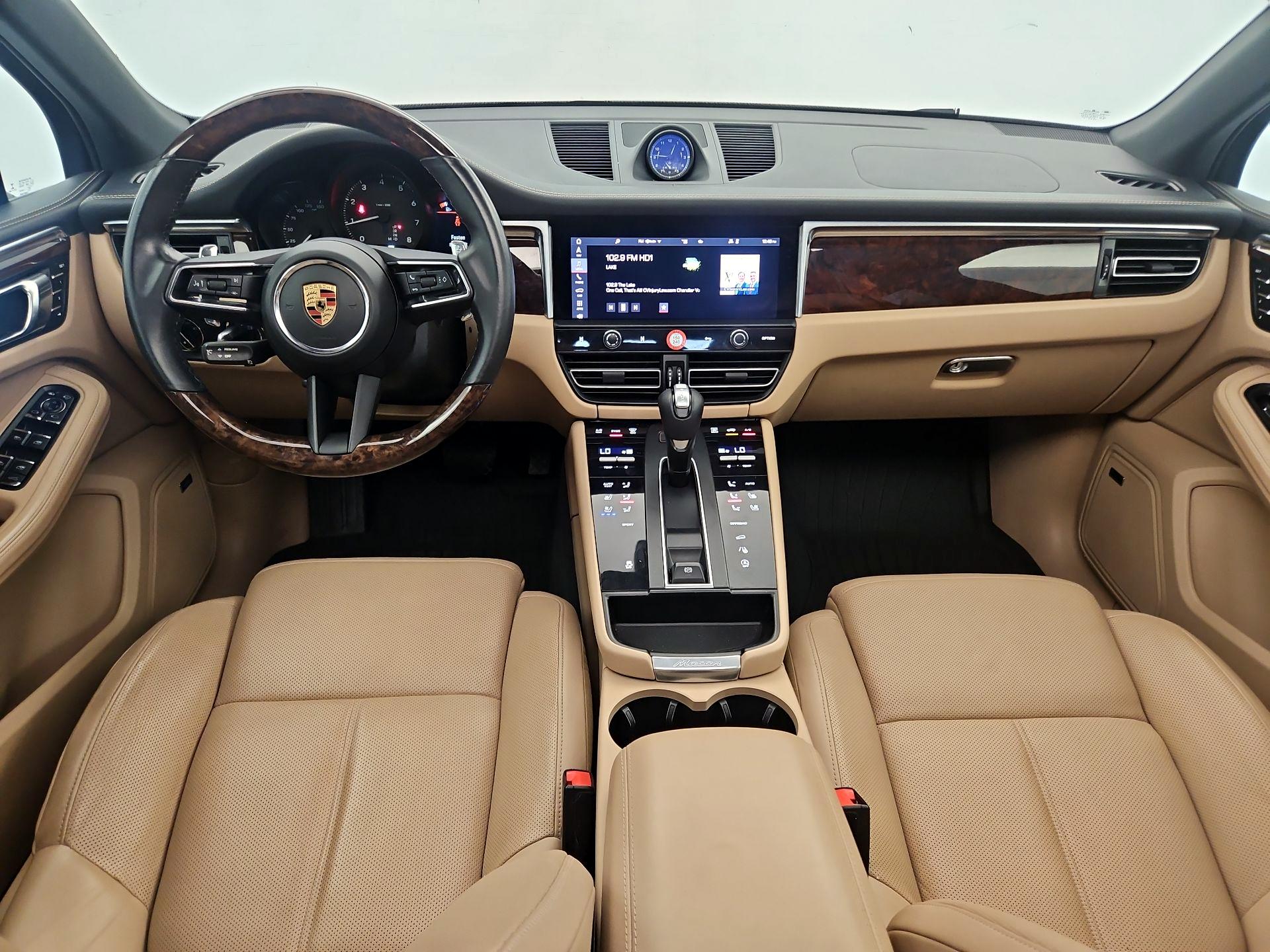 Thumbnail: 2022 Porsche Macan - 9