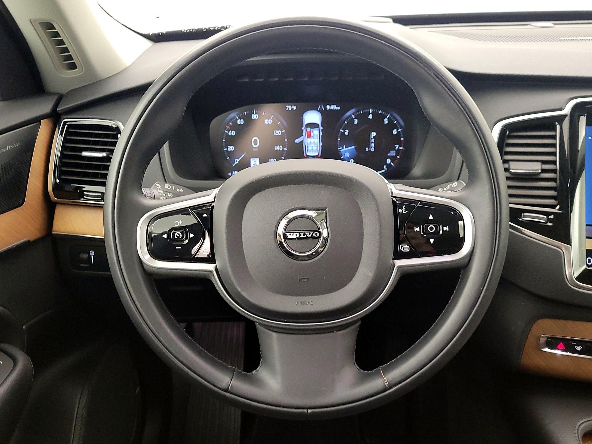 Thumbnail: 2022 Volvo XC90 - 10