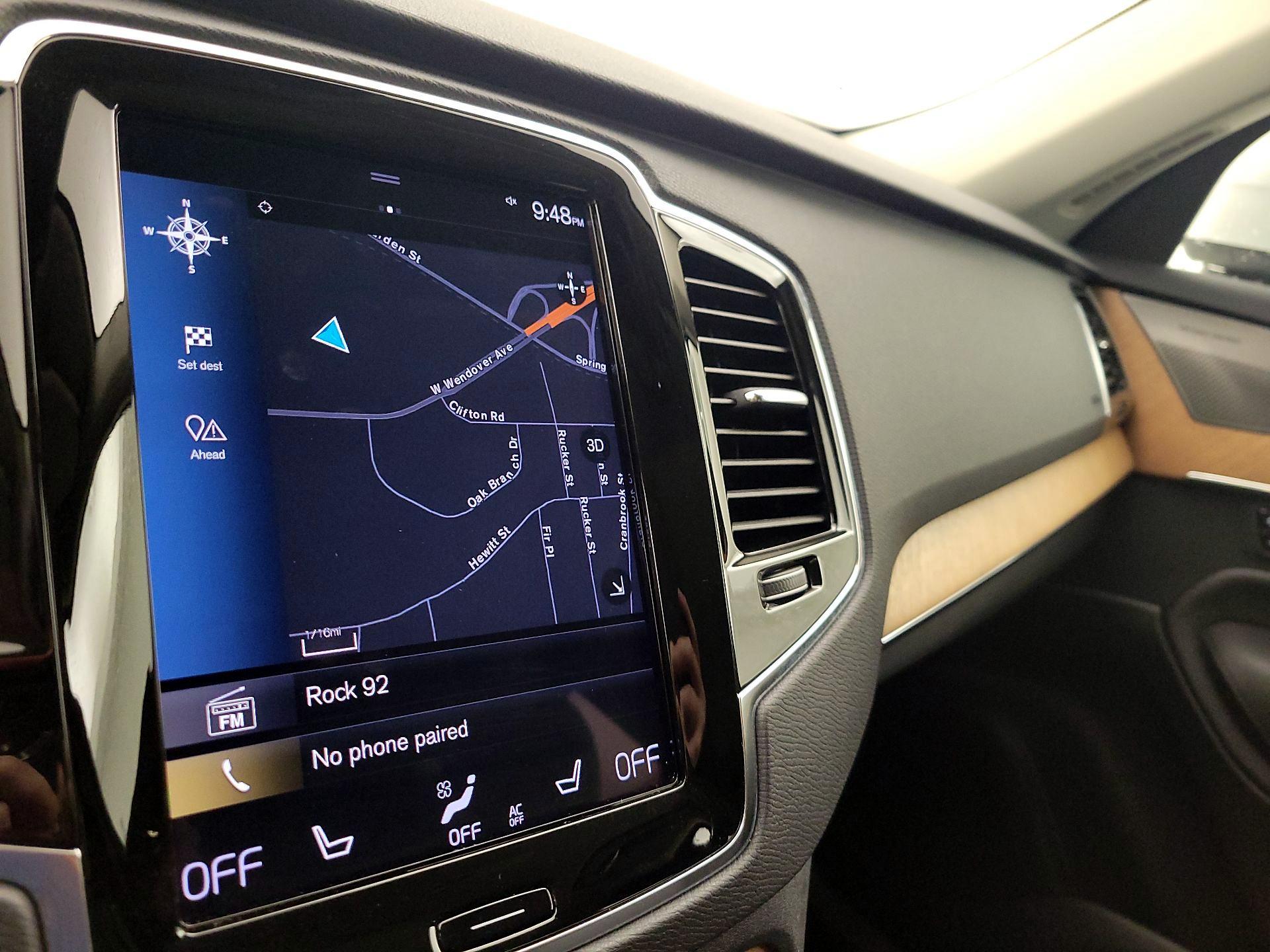 Thumbnail: 2022 Volvo XC90 - 14