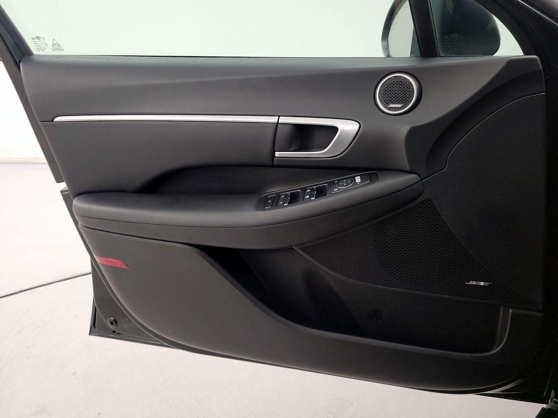 Thumbnail: 2020 Hyundai Sonata - 12