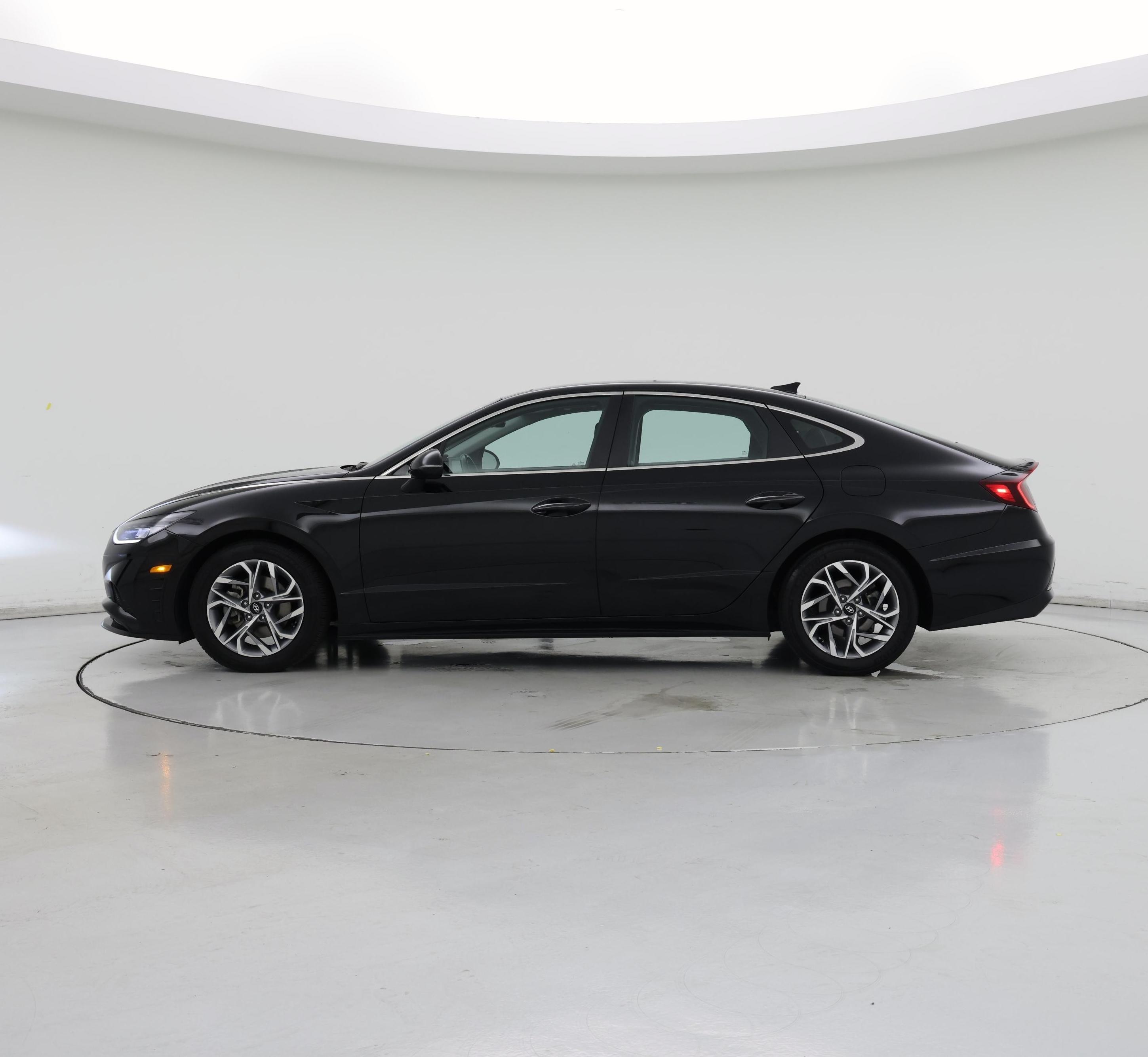 Thumbnail: 2020 Hyundai Sonata - 3