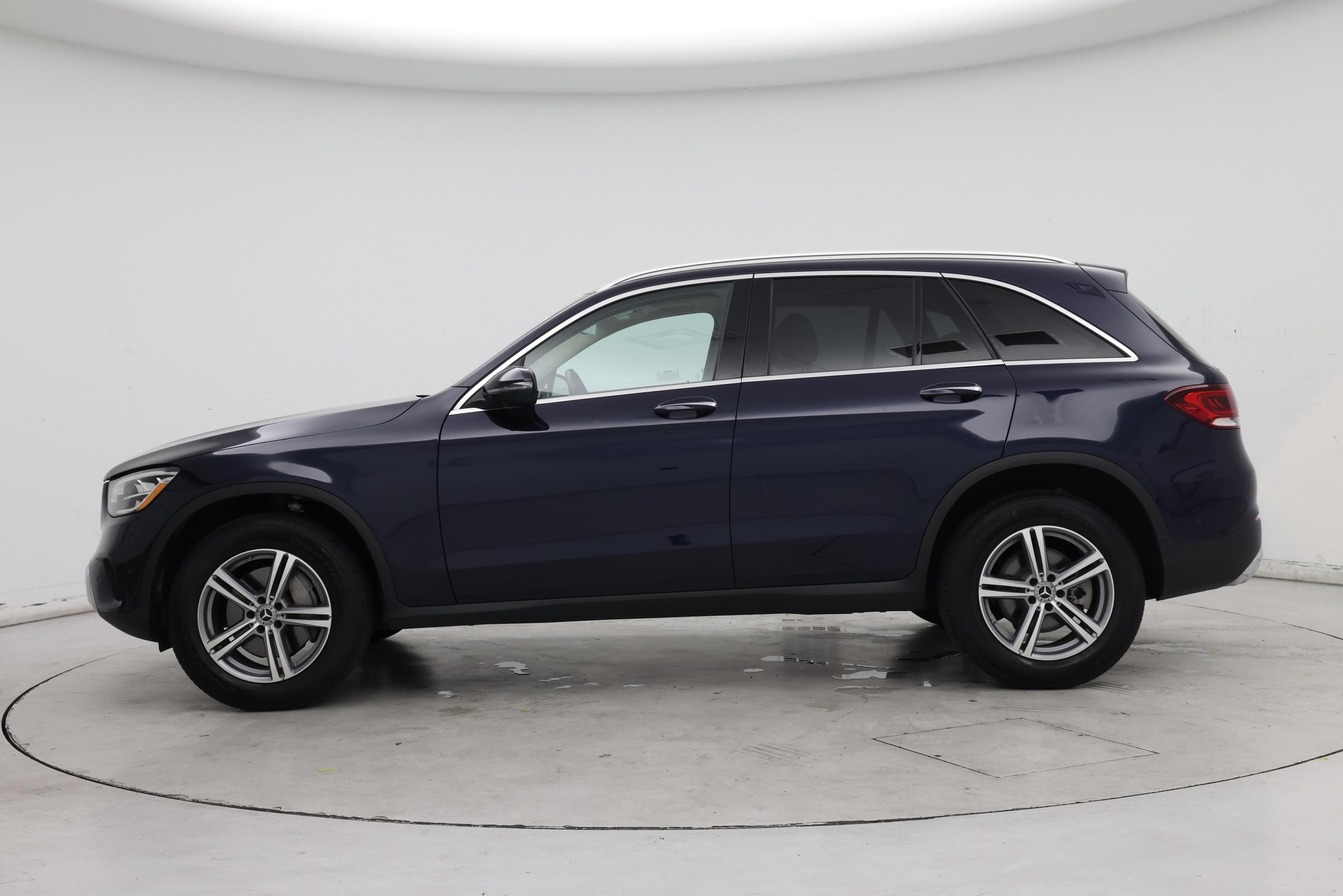 Thumbnail: 2022 Mercedes-Benz GLC - 3
