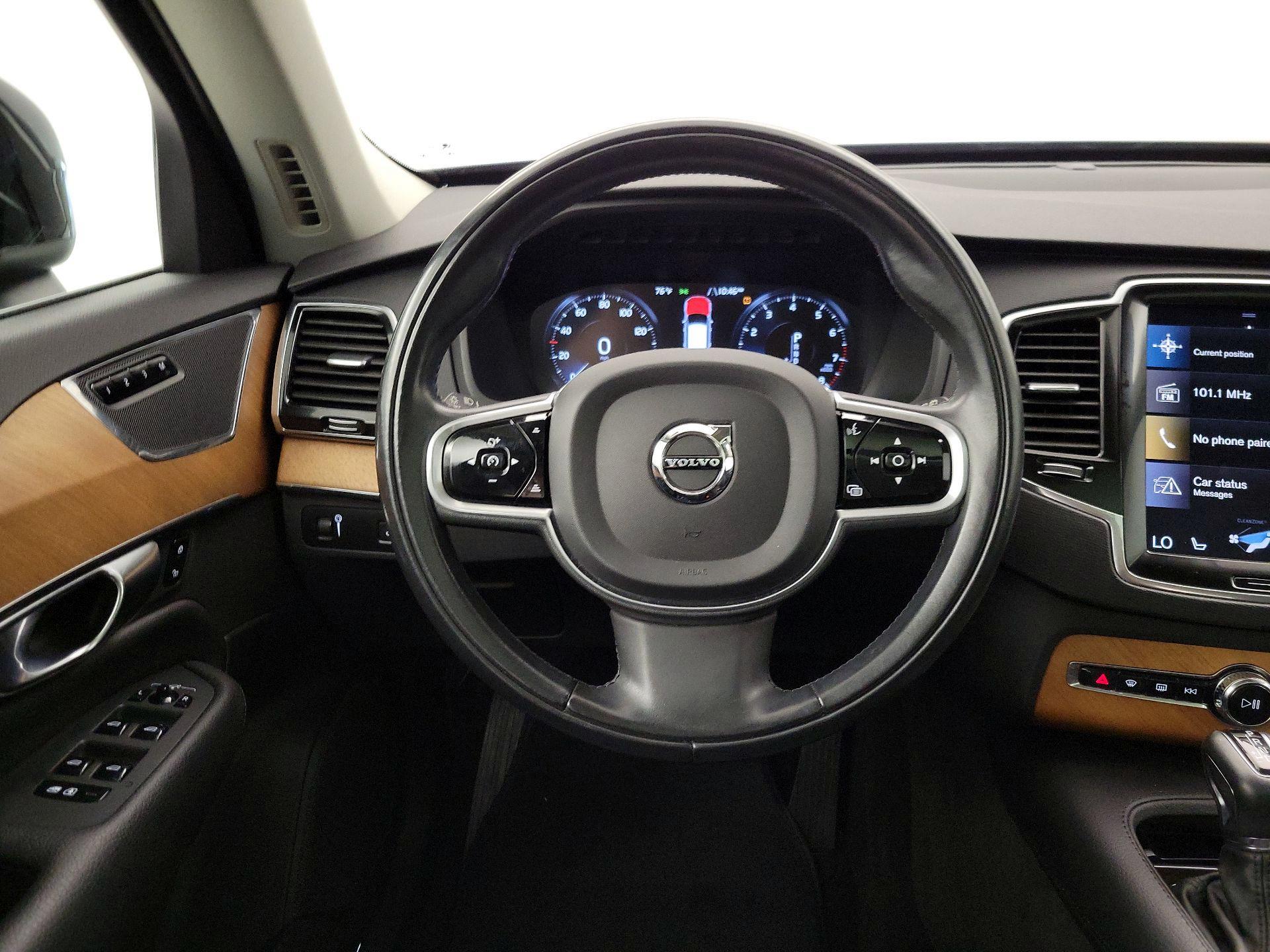 Thumbnail: 2022 Volvo XC90 - 10