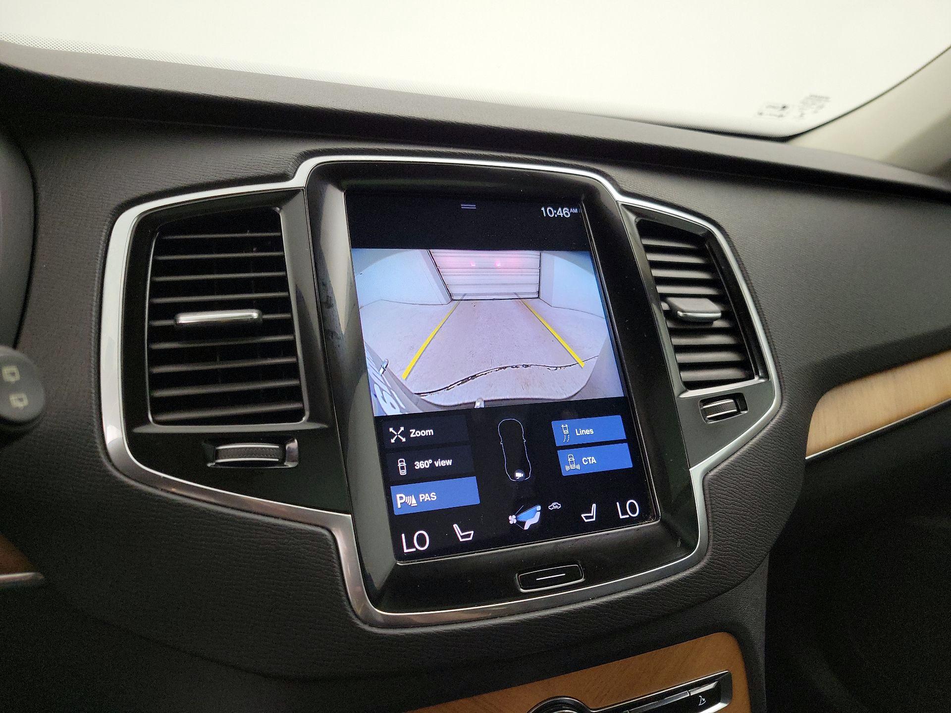 Thumbnail: 2022 Volvo XC90 - 14