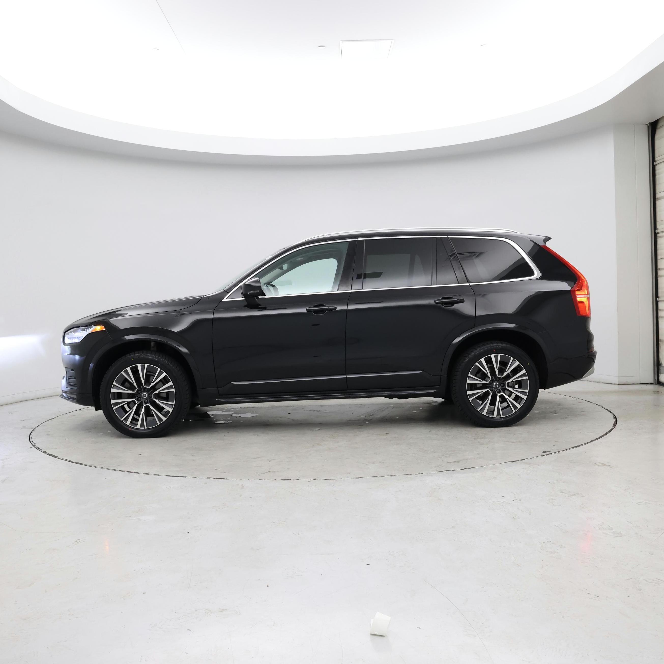Thumbnail: 2022 Volvo XC90 - 3