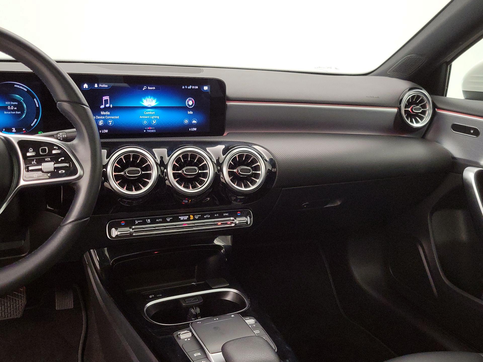 Thumbnail: 2022 Mercedes-Benz A-Class - 9
