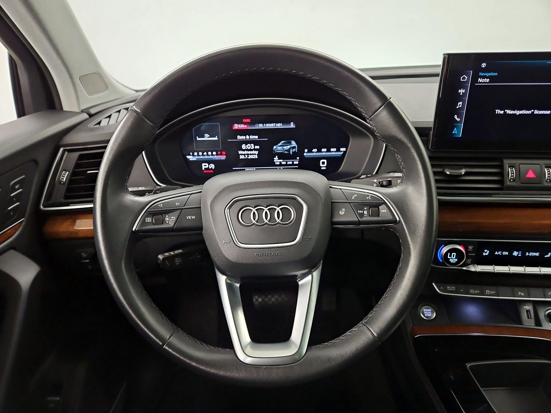 Thumbnail: 2022 Audi Q5 - 10