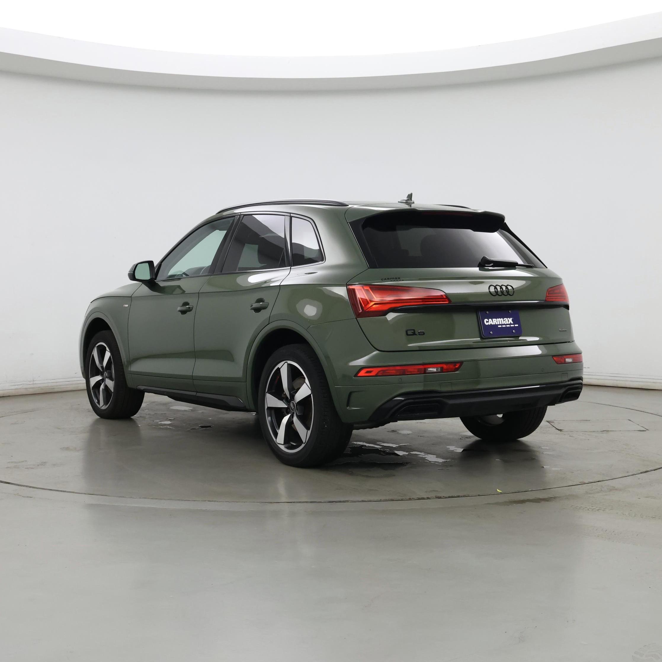 Thumbnail: 2022 Audi Q5 - 2