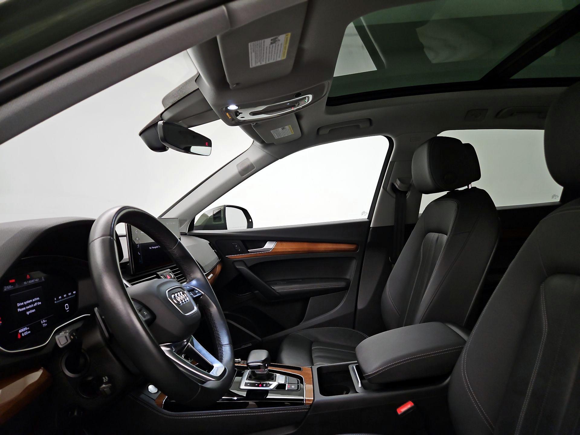 Thumbnail: 2022 Audi Q5 - 19