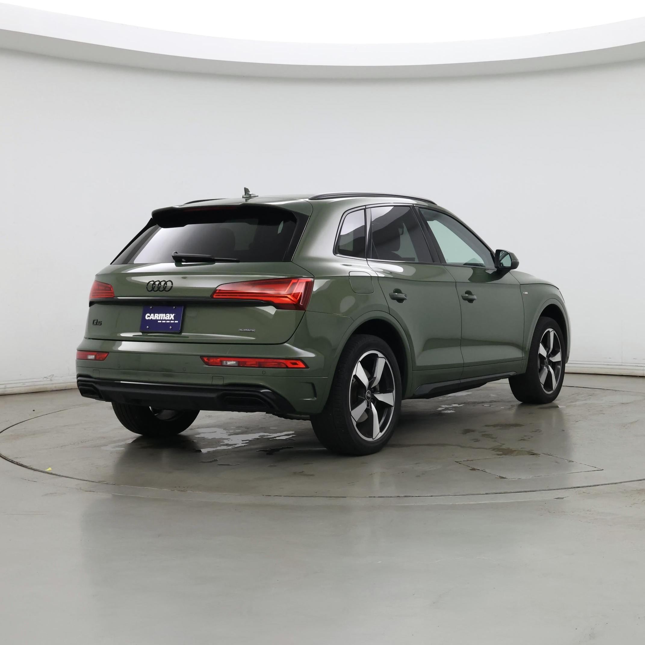 Thumbnail: 2022 Audi Q5 - 8