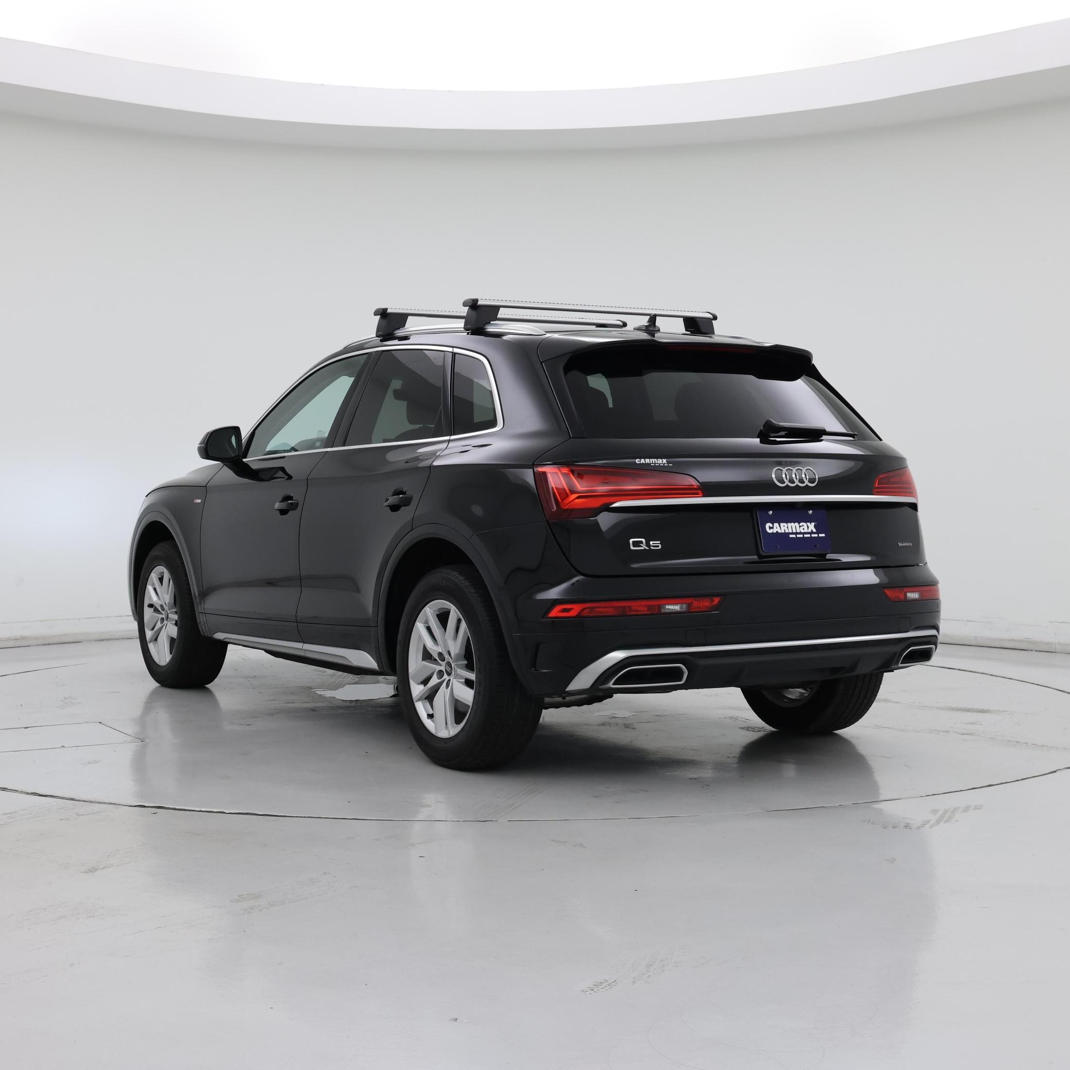 Thumbnail: 2022 Audi Q5 - 2