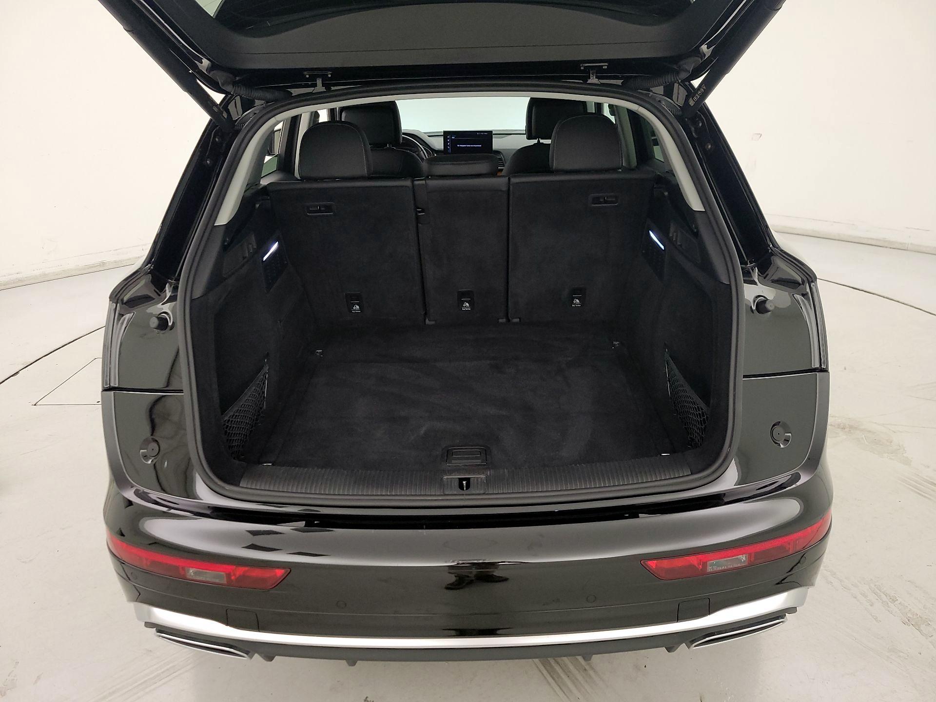 Thumbnail: 2022 Audi Q5 - 20