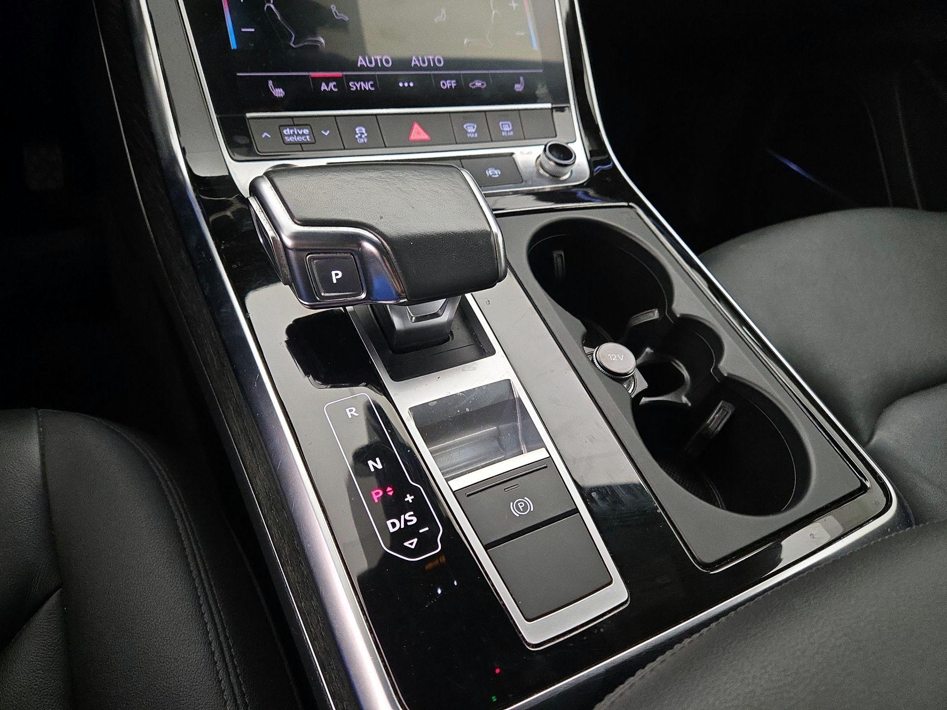 Thumbnail: 2021 Audi Q7 - 17