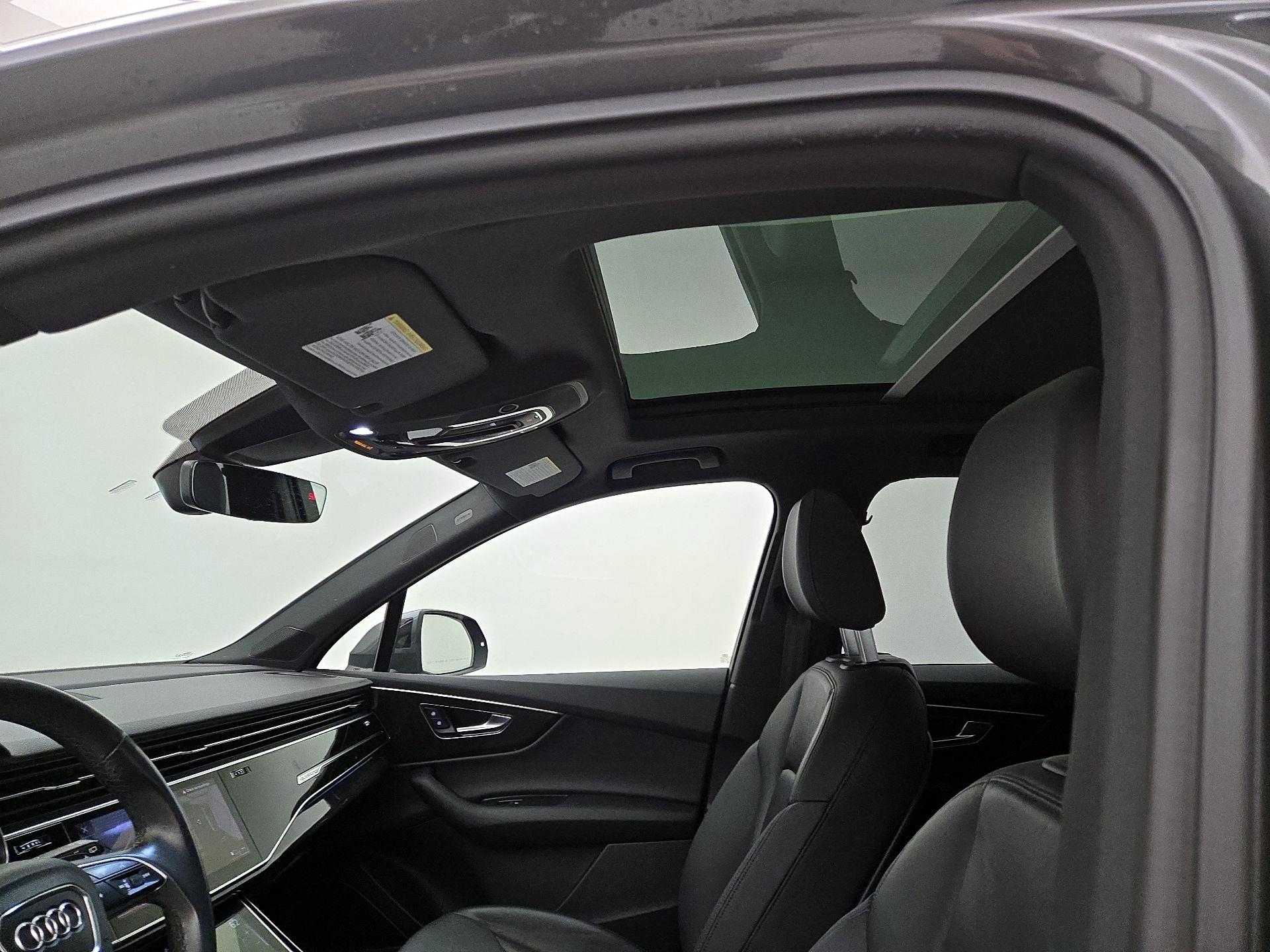 Thumbnail: 2021 Audi Q7 - 18