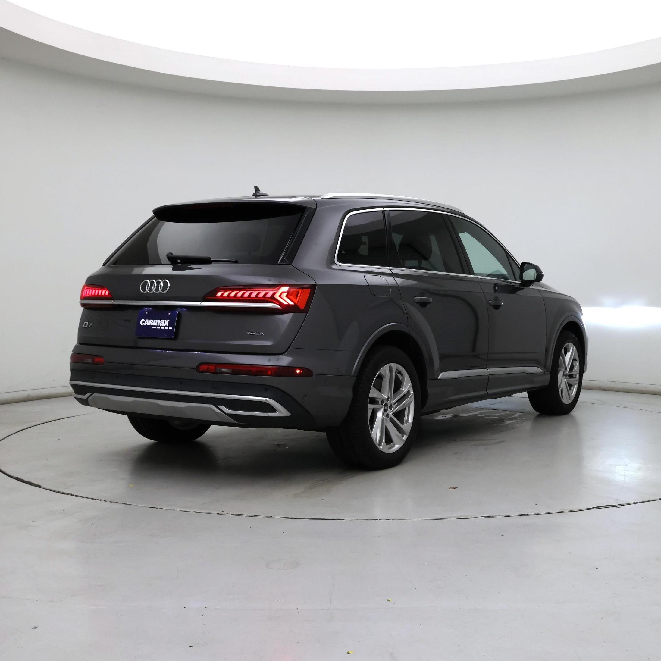 Thumbnail: 2021 Audi Q7 - 8