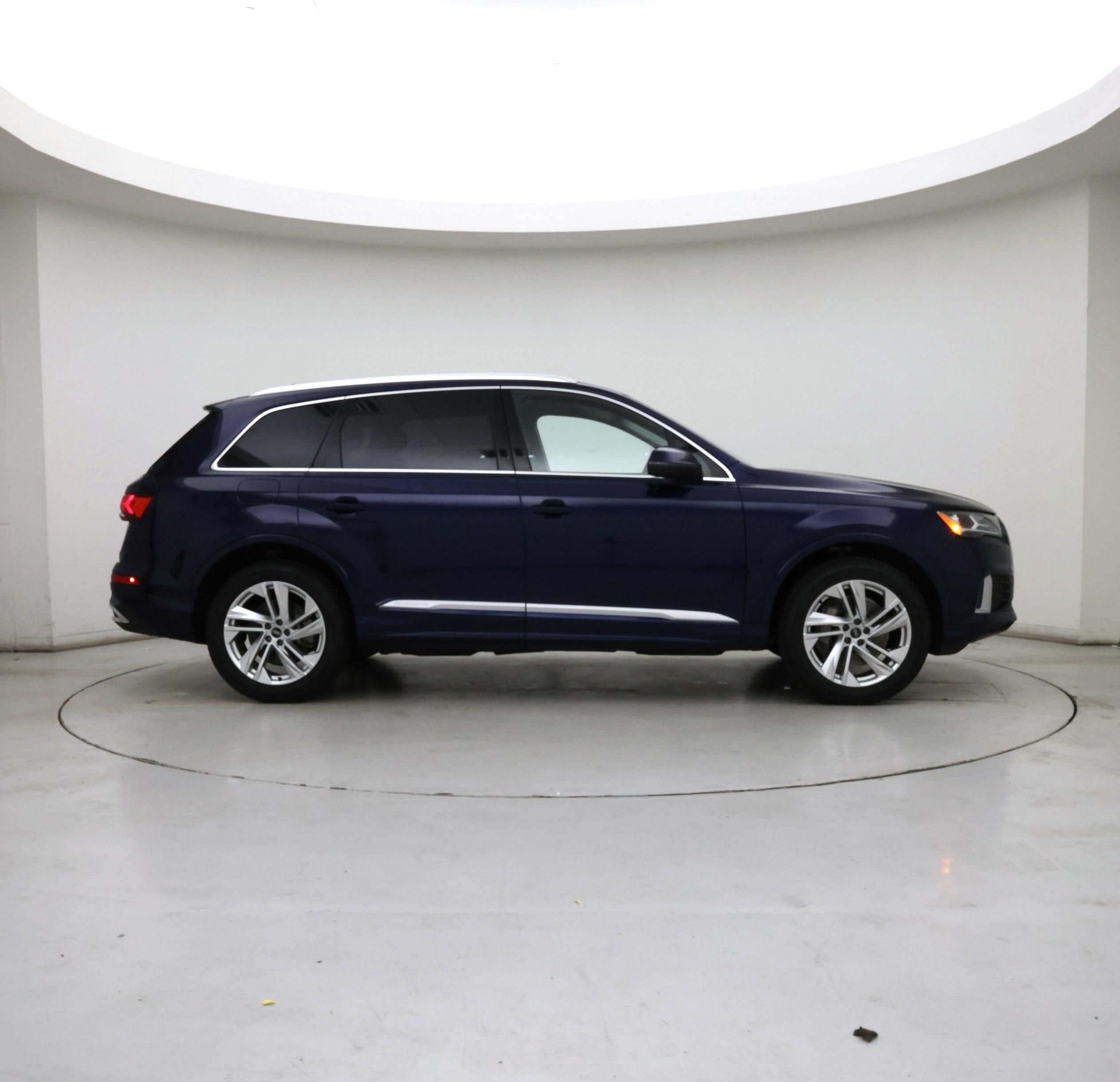 Thumbnail: 2022 Audi Q7 - 7