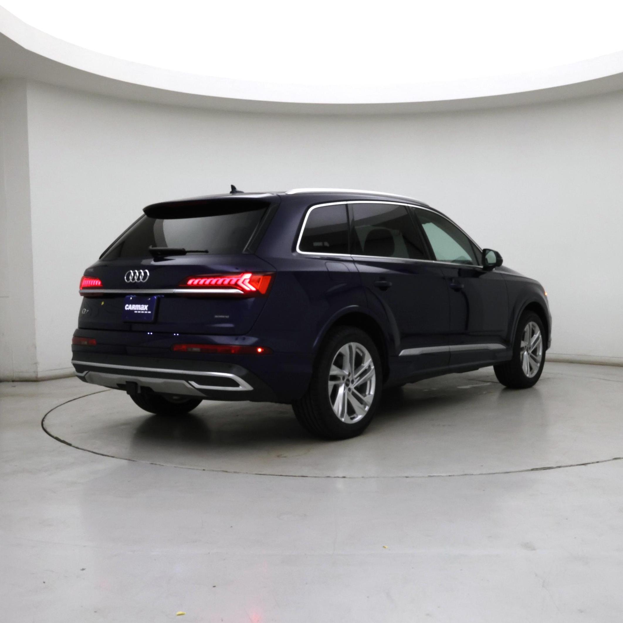 Thumbnail: 2022 Audi Q7 - 8