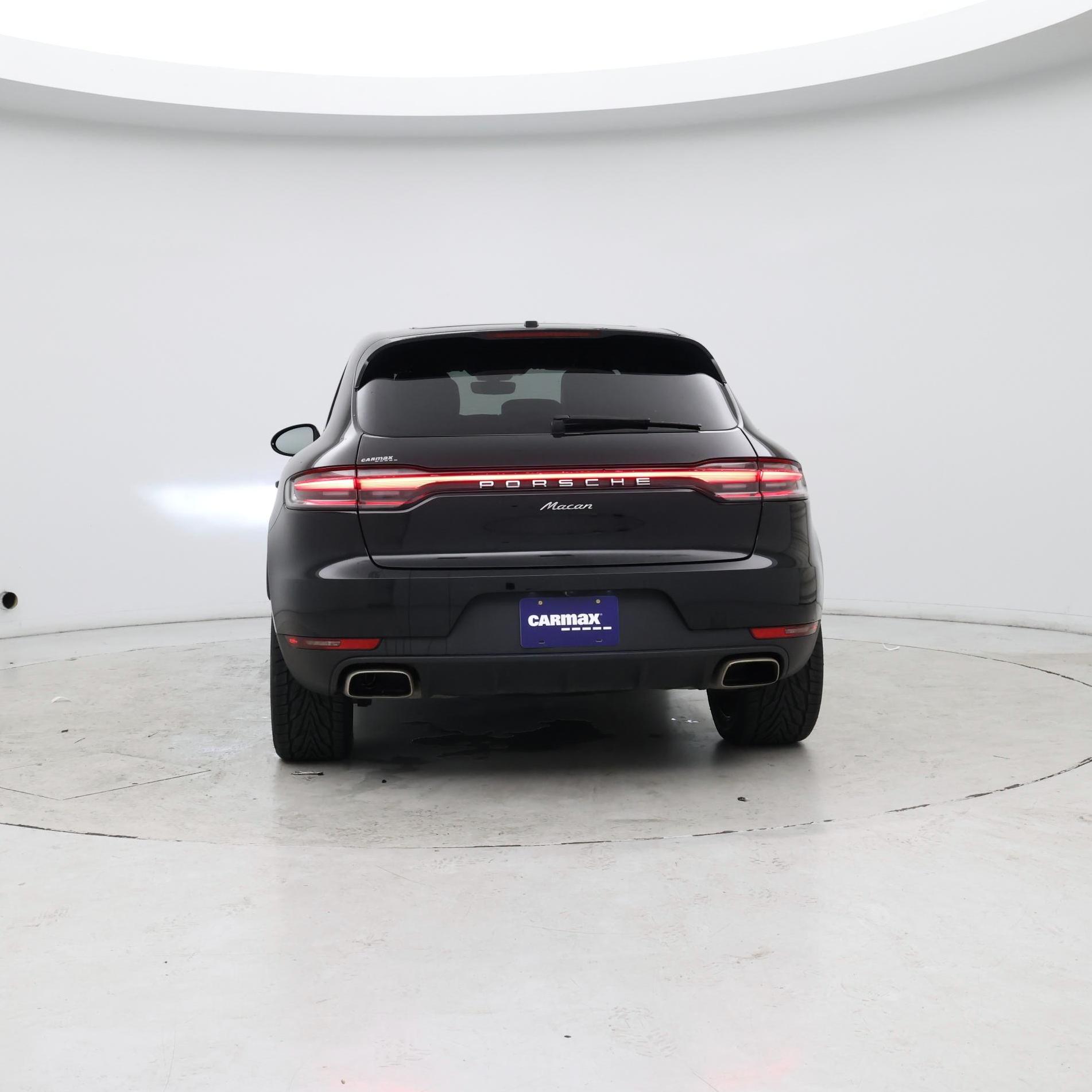 Thumbnail: 2021 Porsche Macan - 6