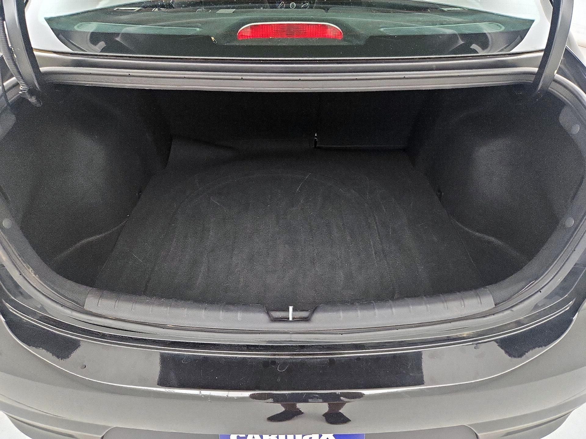 Thumbnail: 2020 Kia Rio - 20