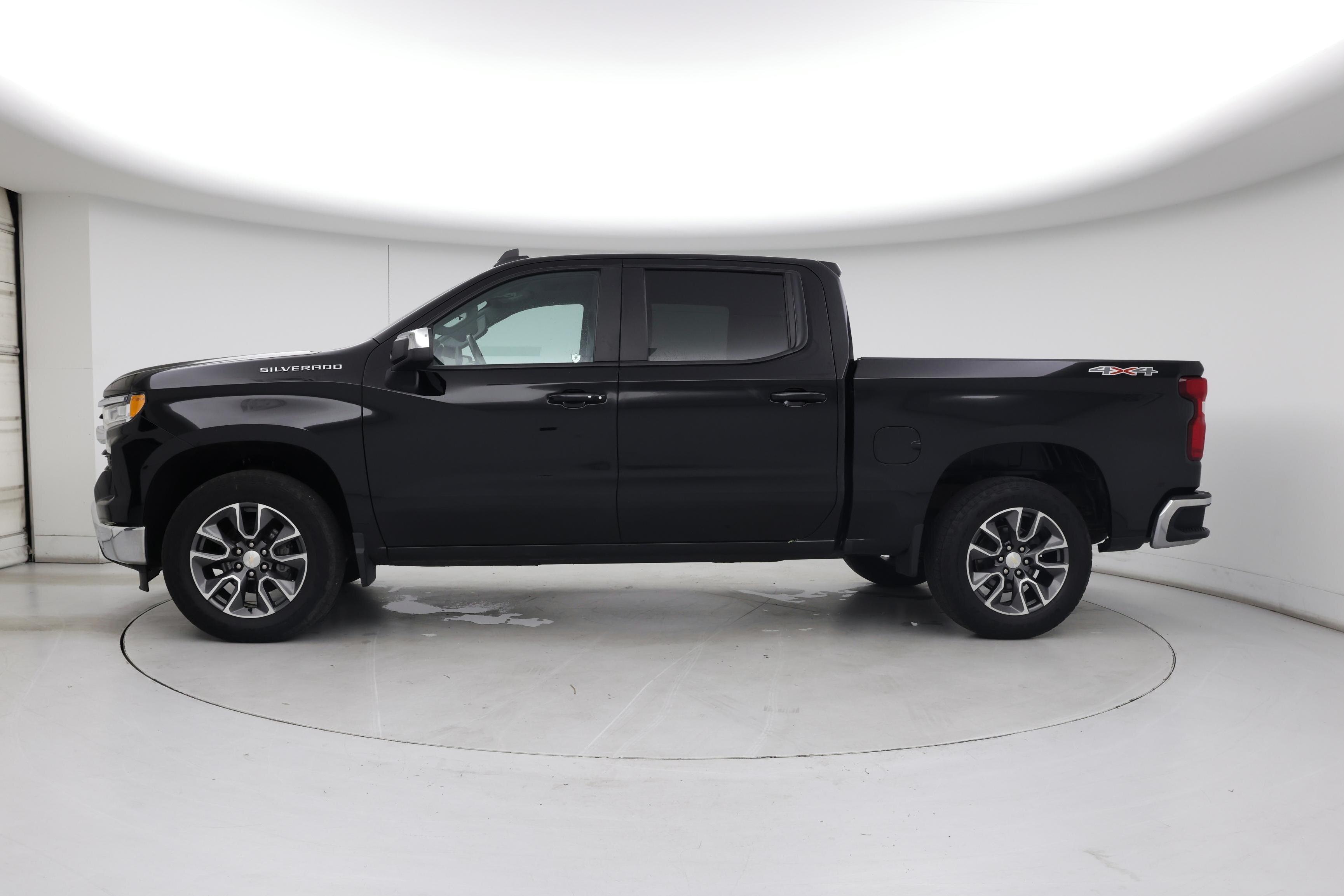 Thumbnail: 2022 Chevrolet Silverado 1500 - 3
