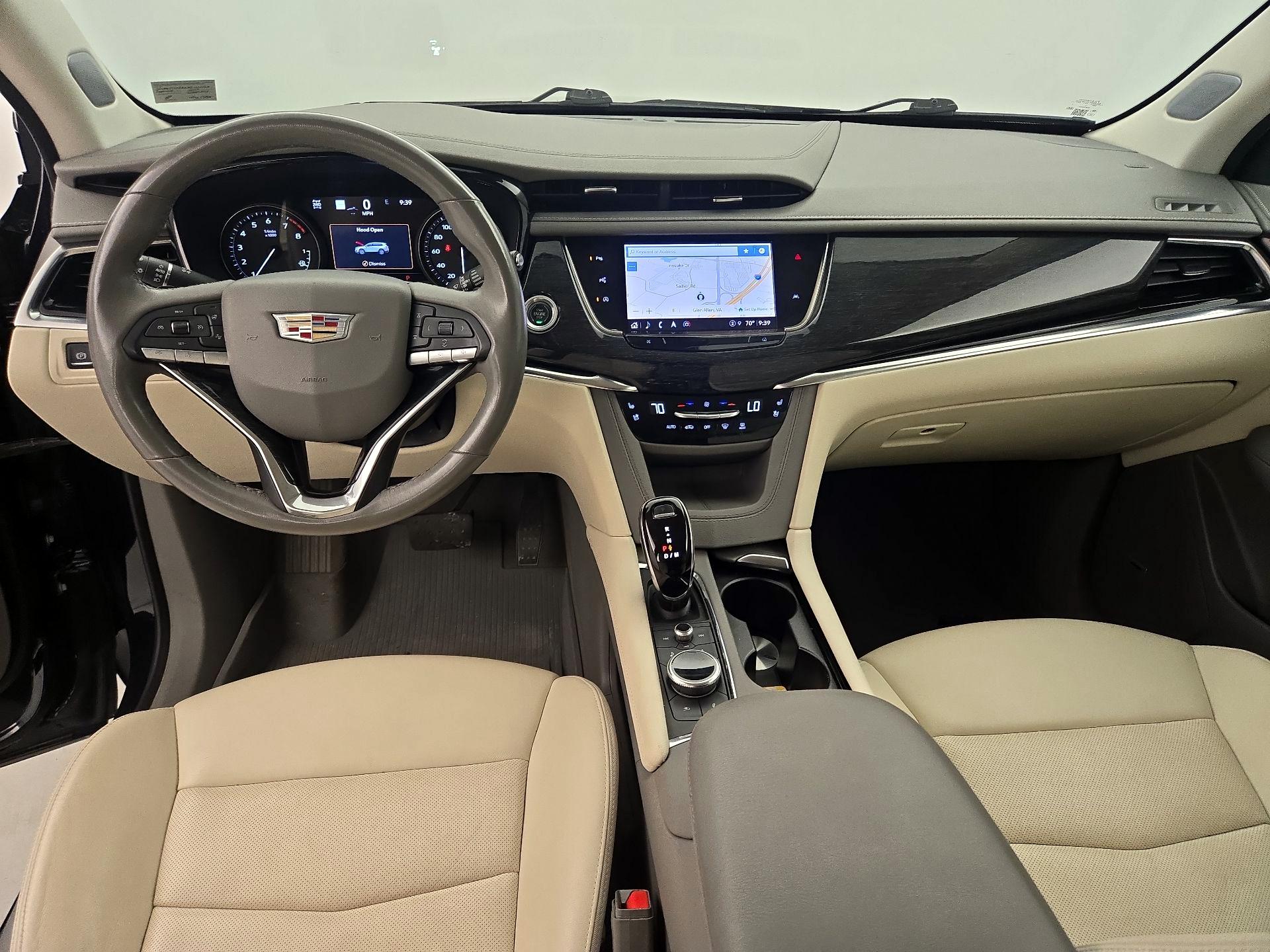Thumbnail: 2022 Cadillac XT6 - 9