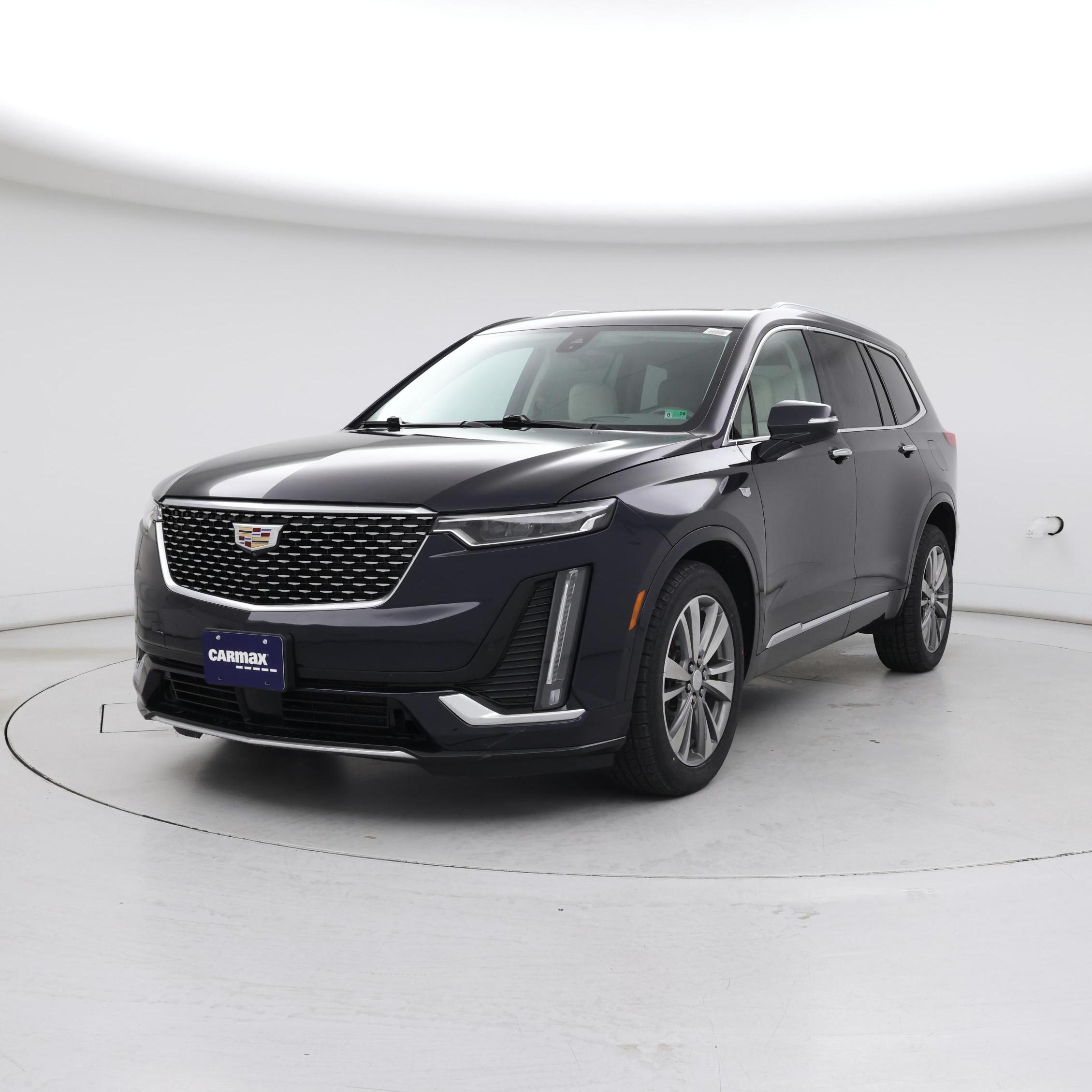 Thumbnail: 2022 Cadillac XT6 - 4