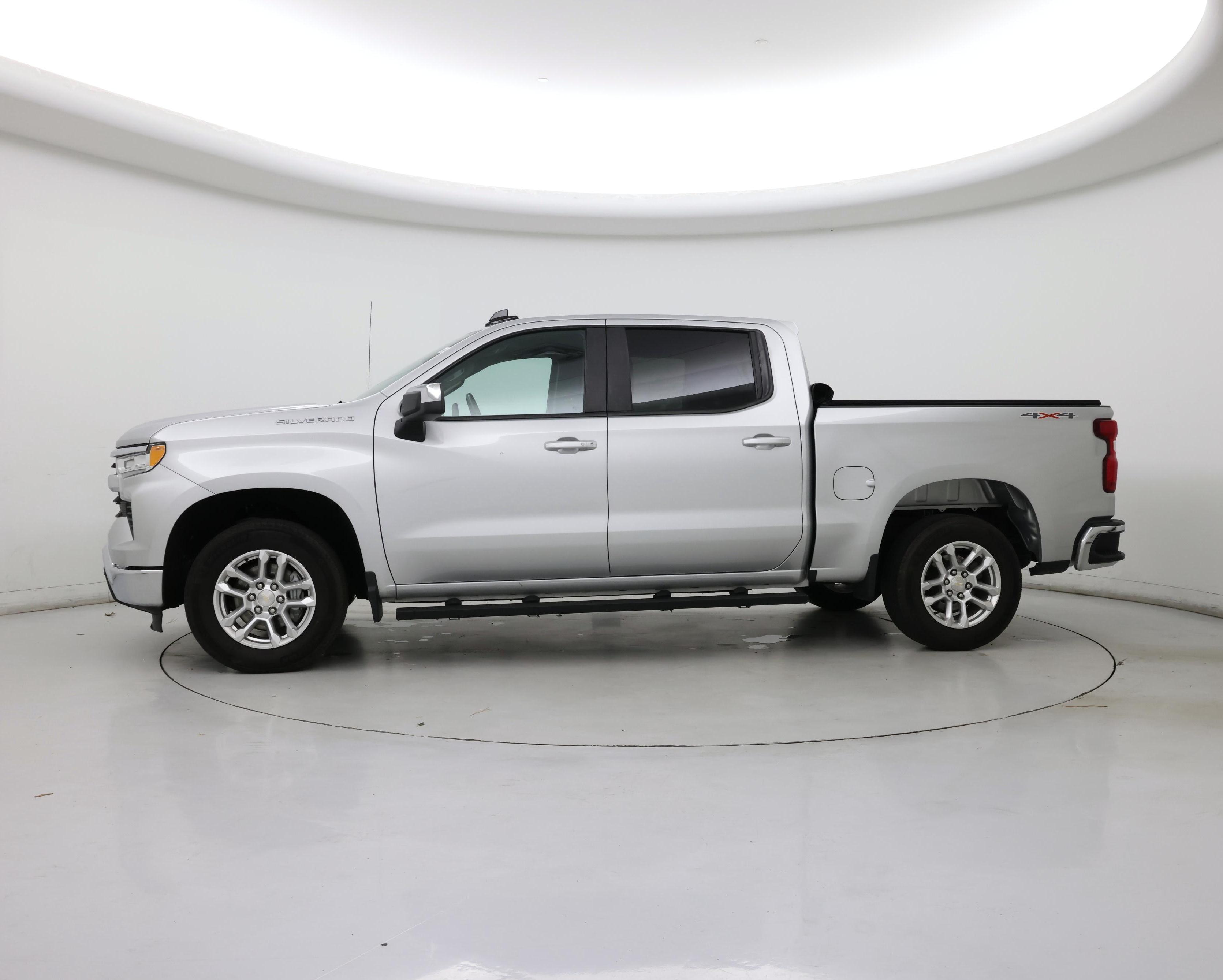 Thumbnail: 2022 Chevrolet Silverado 1500 - 3