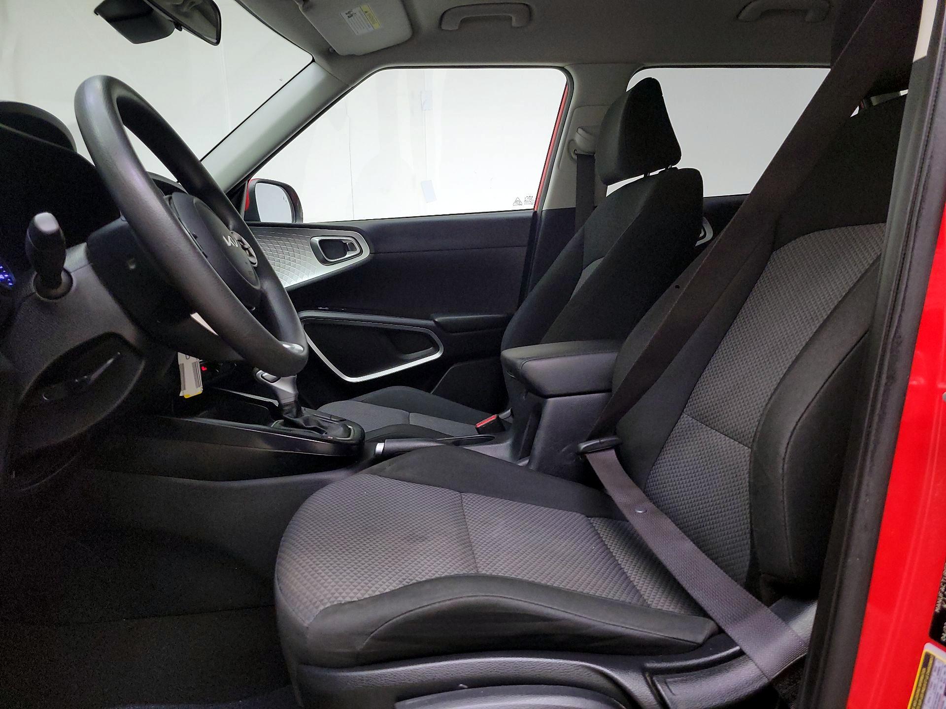 Thumbnail: 2022 Kia Soul - 11