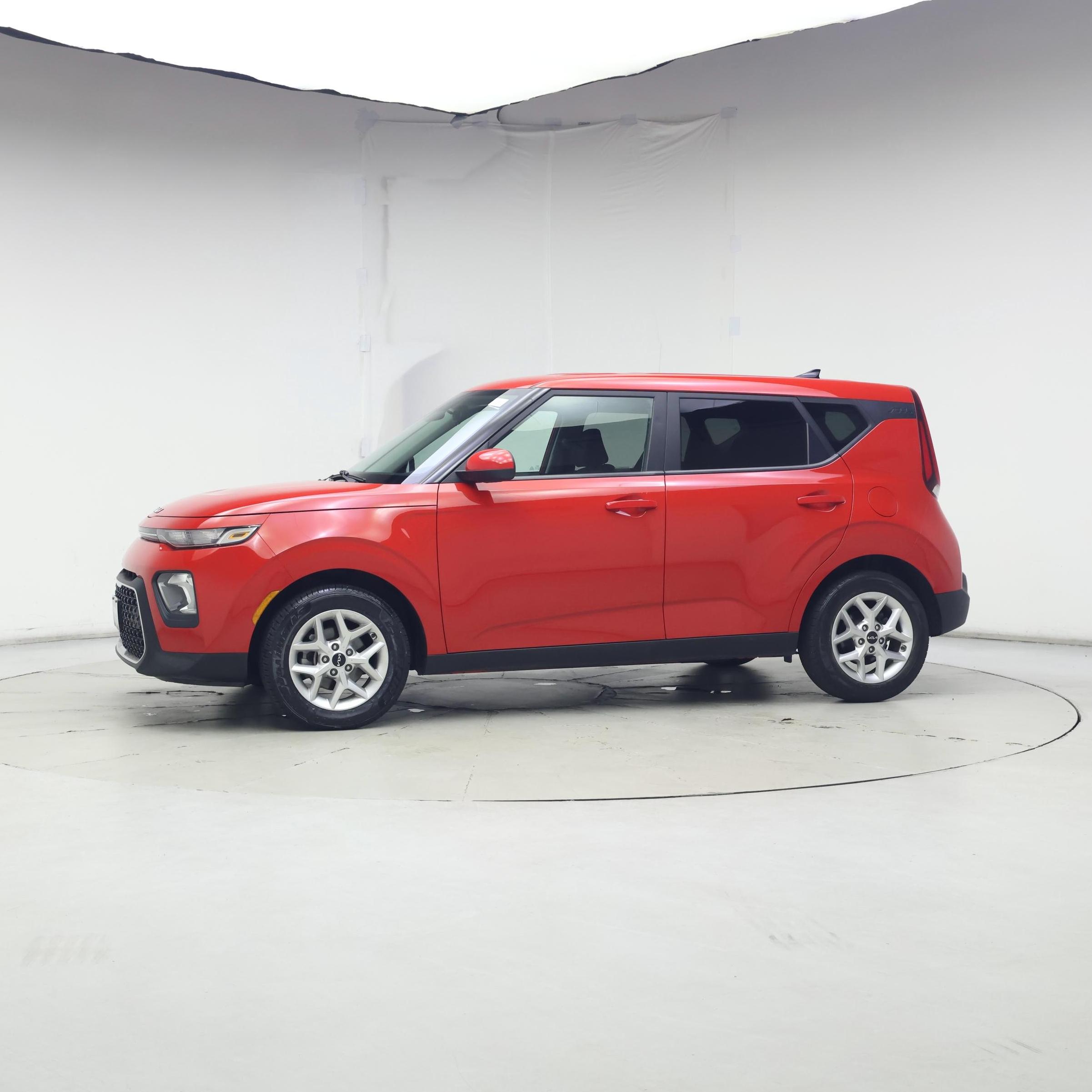 Thumbnail: 2022 Kia Soul - 3