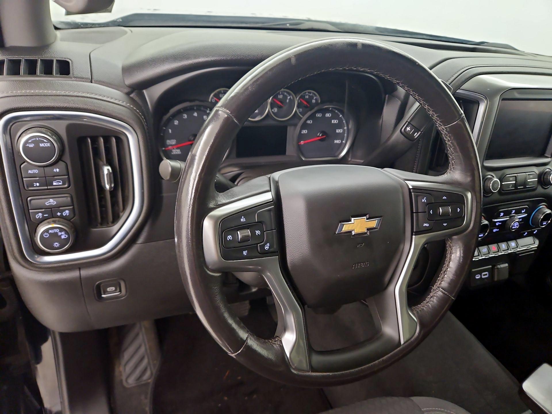 Thumbnail: 2021 Chevrolet Silverado 1500 - 10