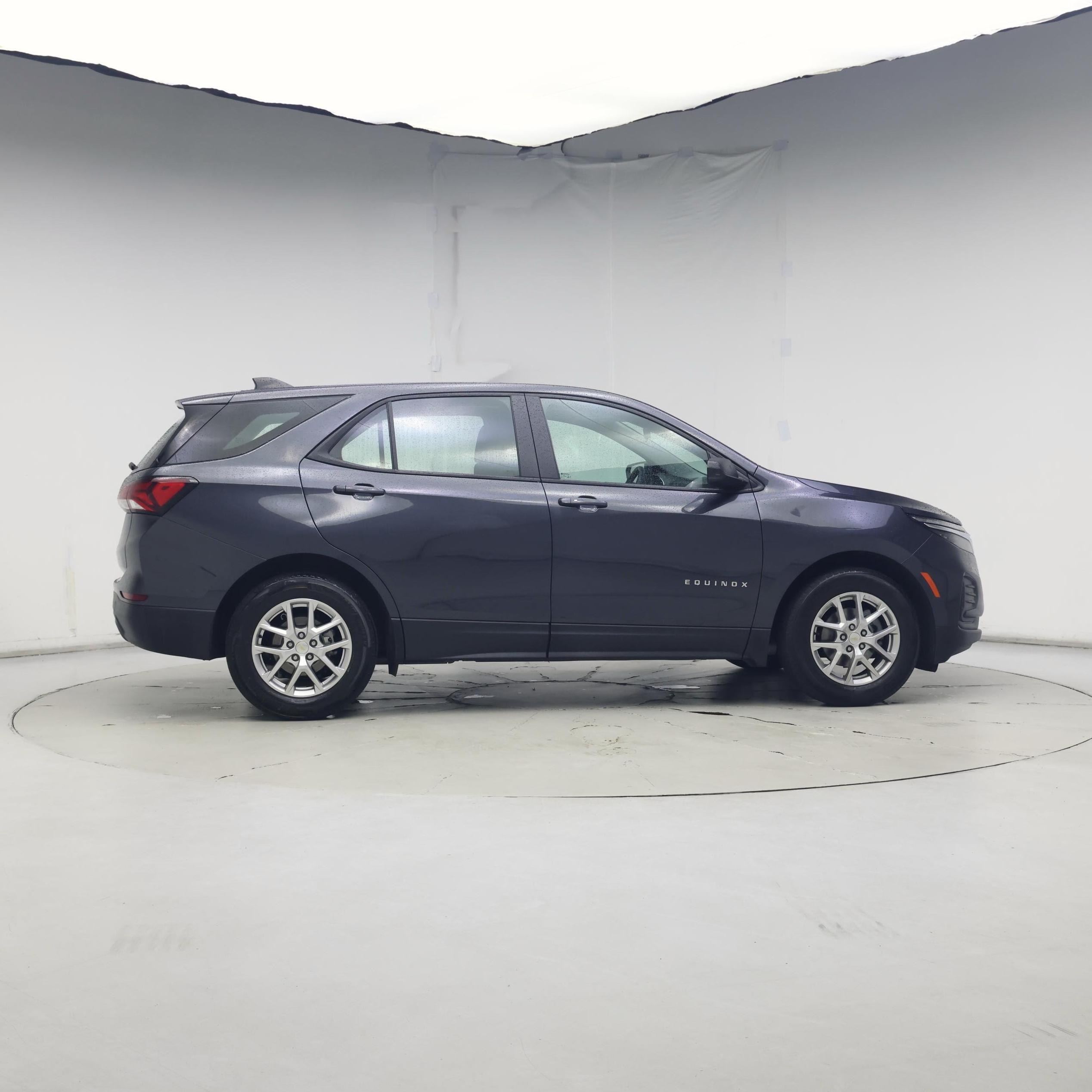 Thumbnail: 2022 Chevrolet Equinox - 7