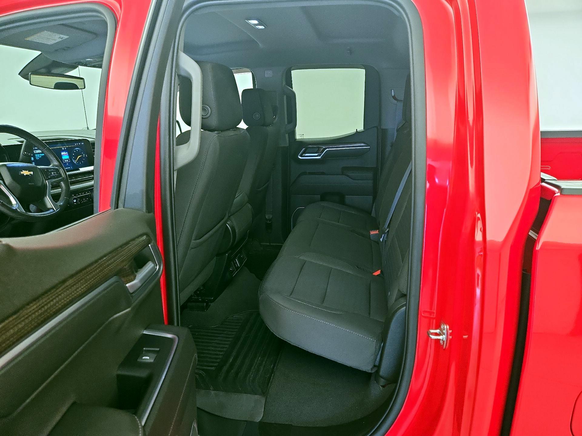 Thumbnail: 2022 Chevrolet Silverado 1500 - 19
