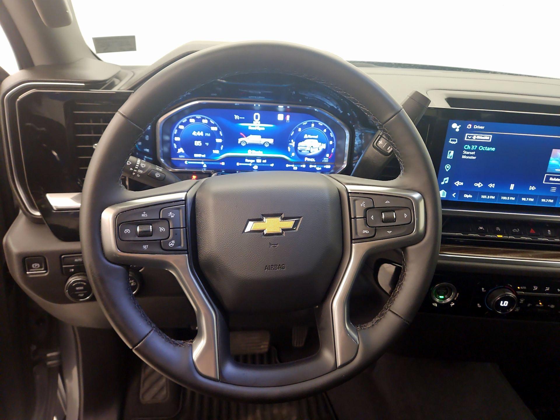 Thumbnail: 2023 Chevrolet Silverado 1500 - 10