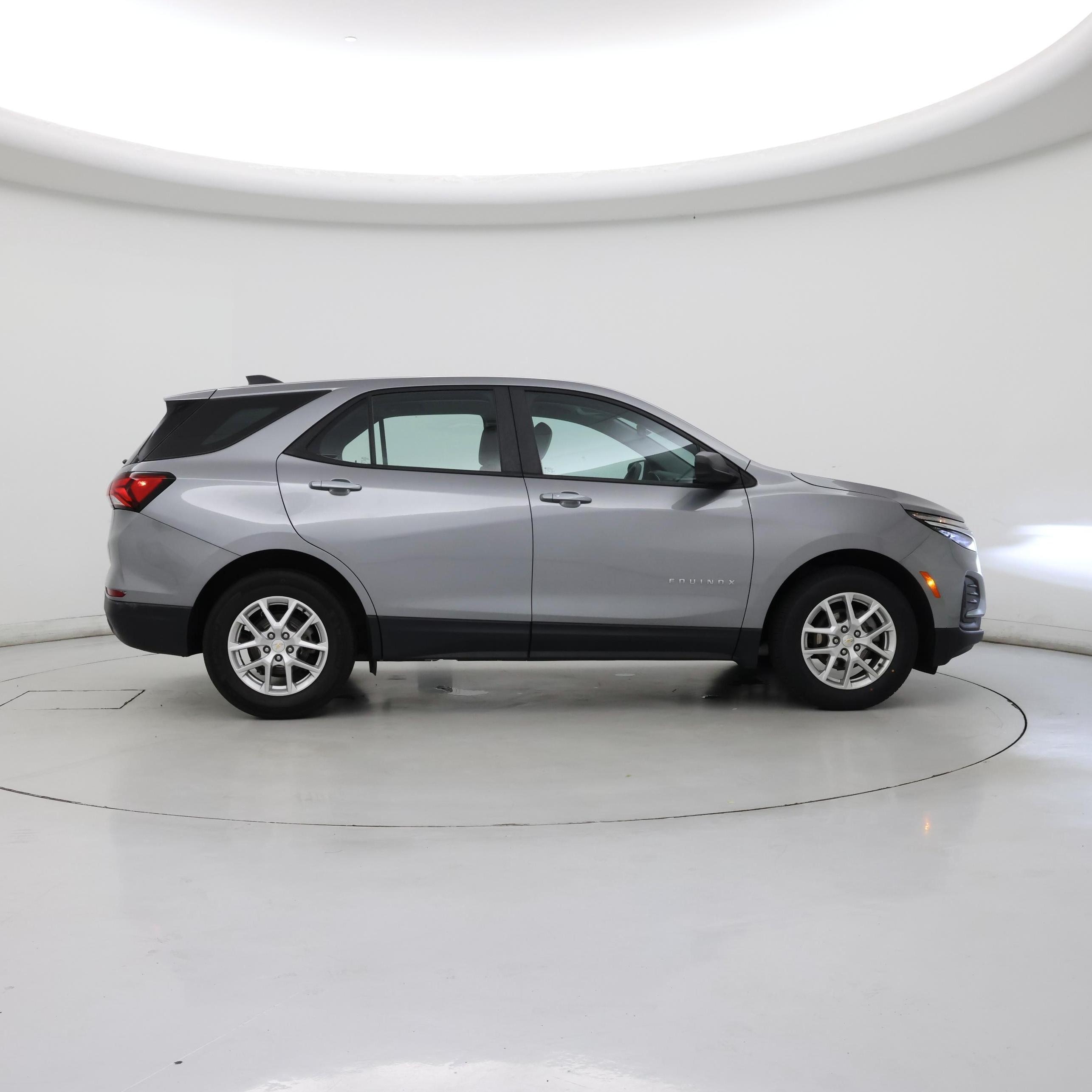 Thumbnail: 2023 Chevrolet Equinox - 7
