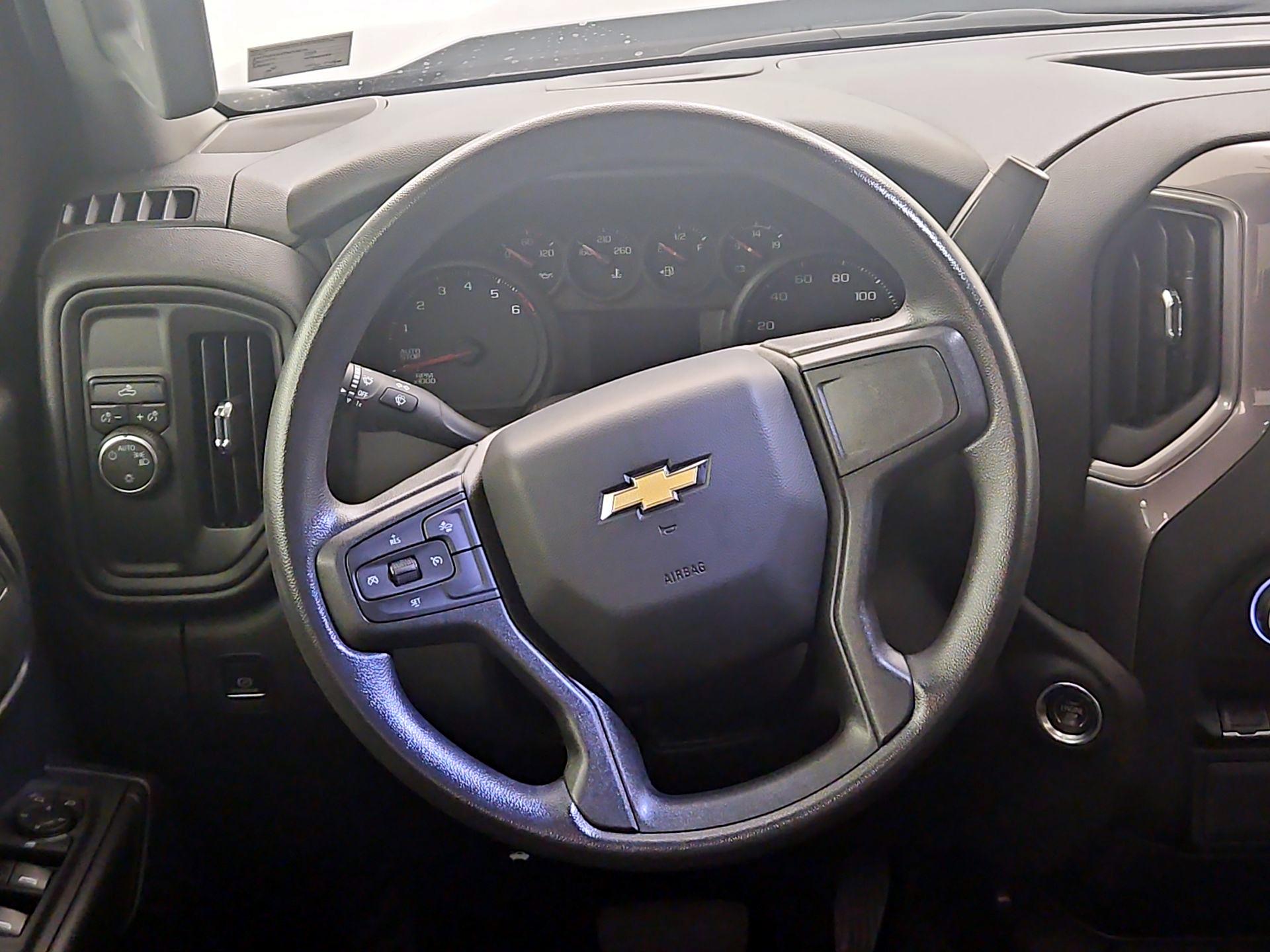 Thumbnail: 2023 Chevrolet Silverado 1500 - 10