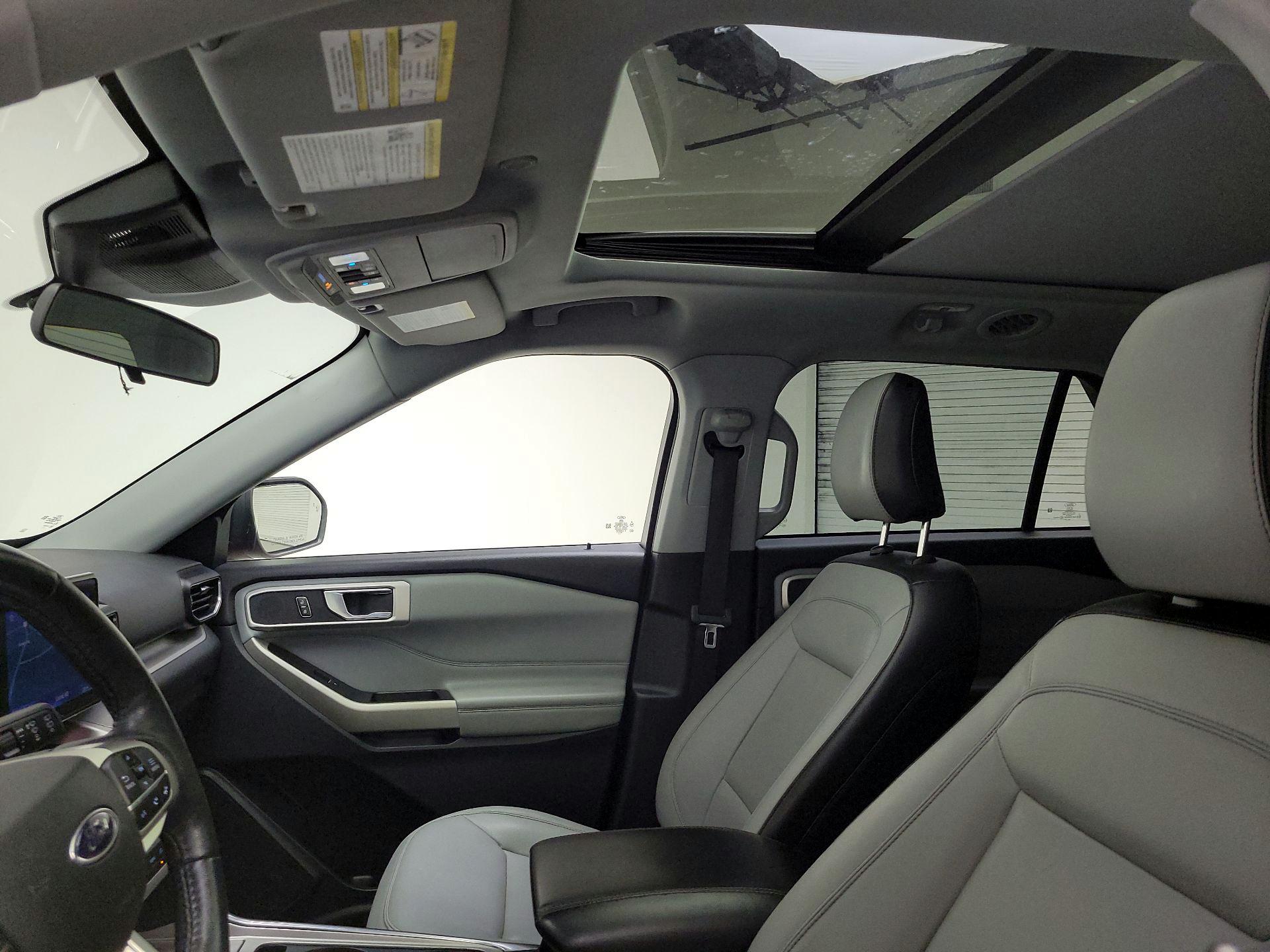 Thumbnail: 2021 Ford Explorer - 20