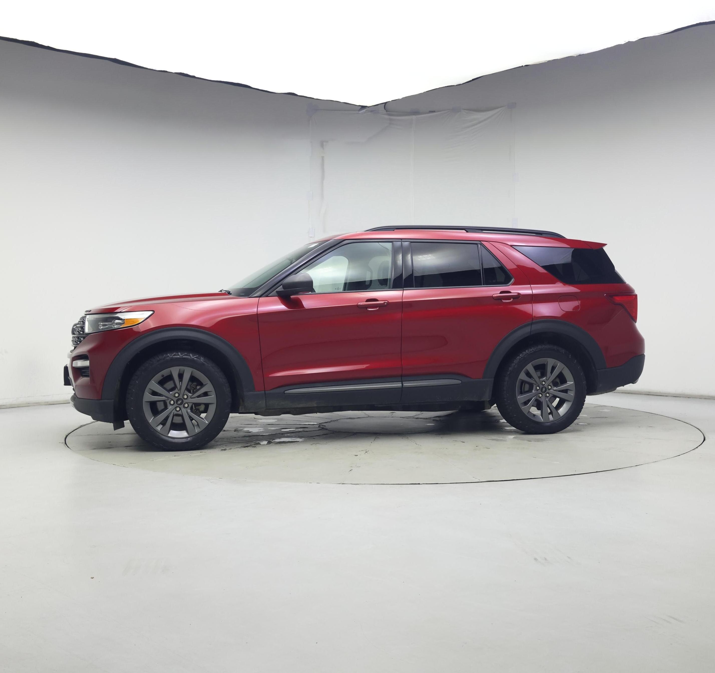 Thumbnail: 2021 Ford Explorer - 3