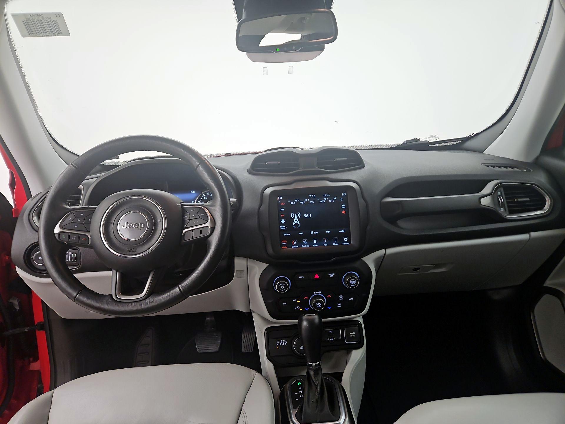 Thumbnail: 2020 Jeep Renegade - 9