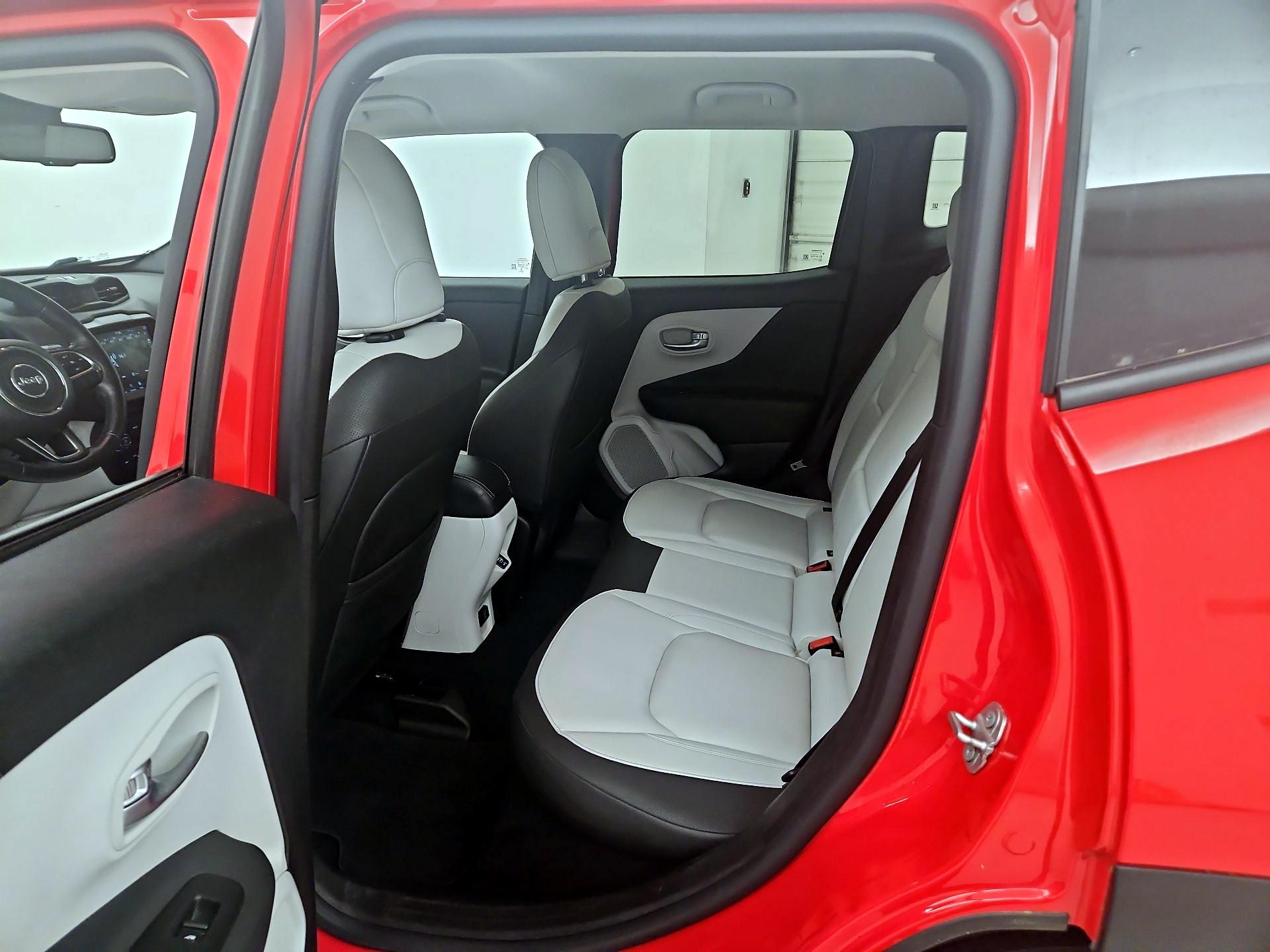 Thumbnail: 2020 Jeep Renegade - 20