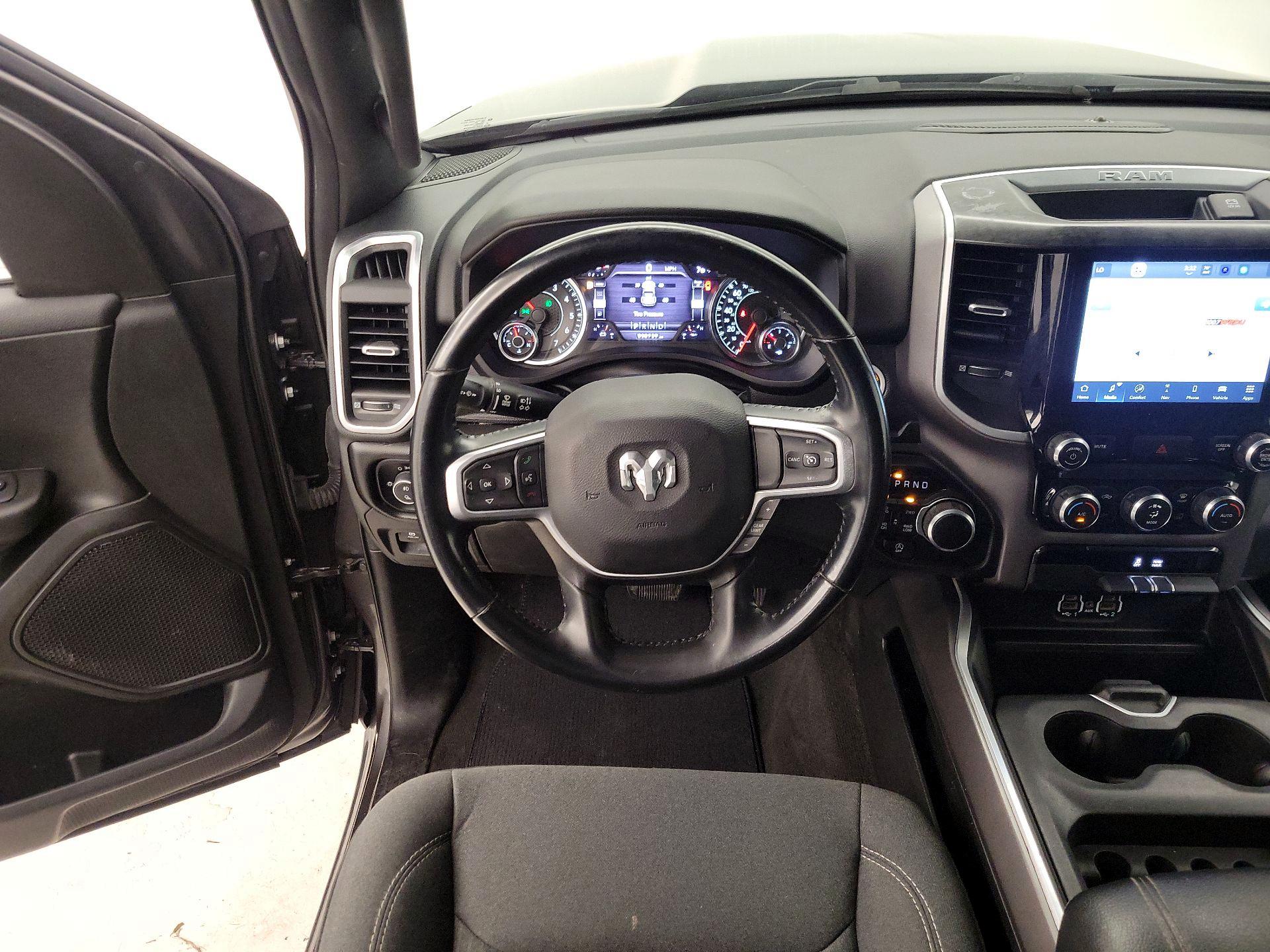 Thumbnail: 2022 RAM 1500 - 10
