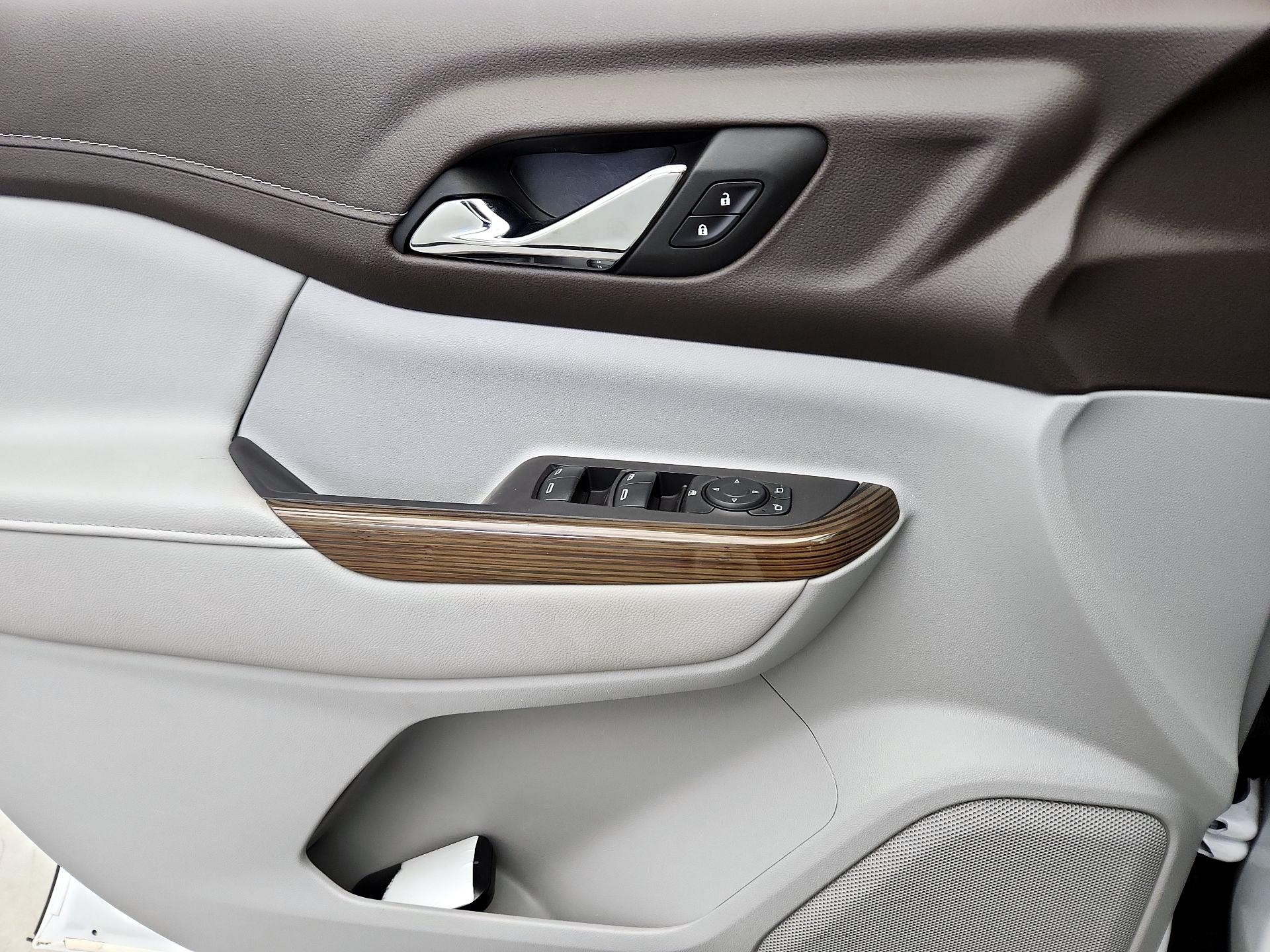 Thumbnail: 2022 GMC Acadia - 12
