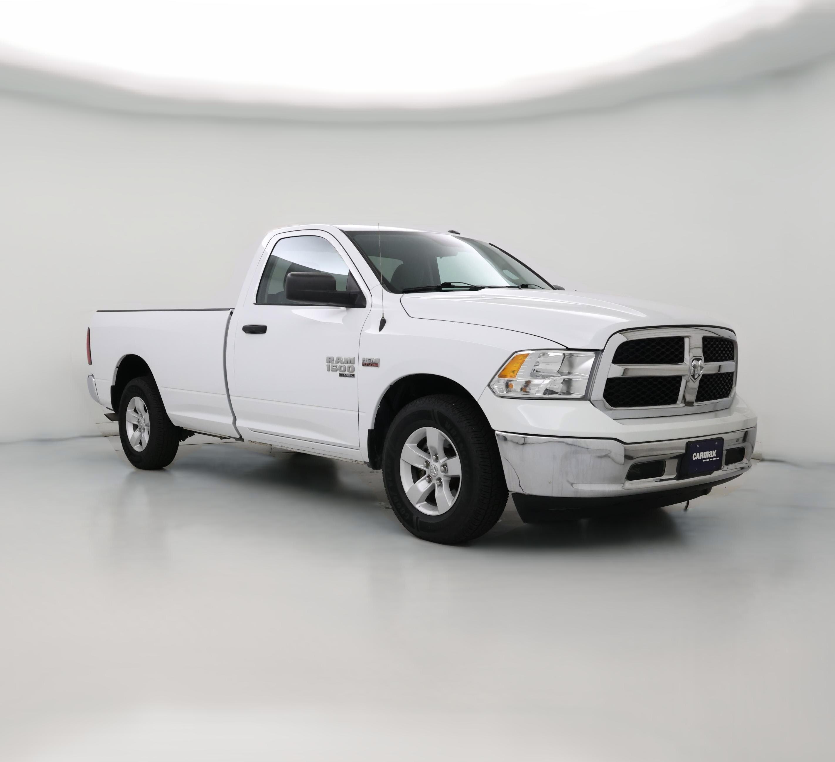 Thumbnail: 2022 RAM 1500 Classic - 1