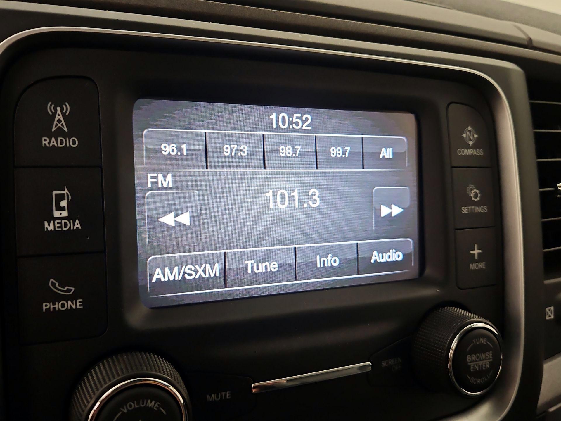 Thumbnail: 2022 RAM 1500 Classic - 16