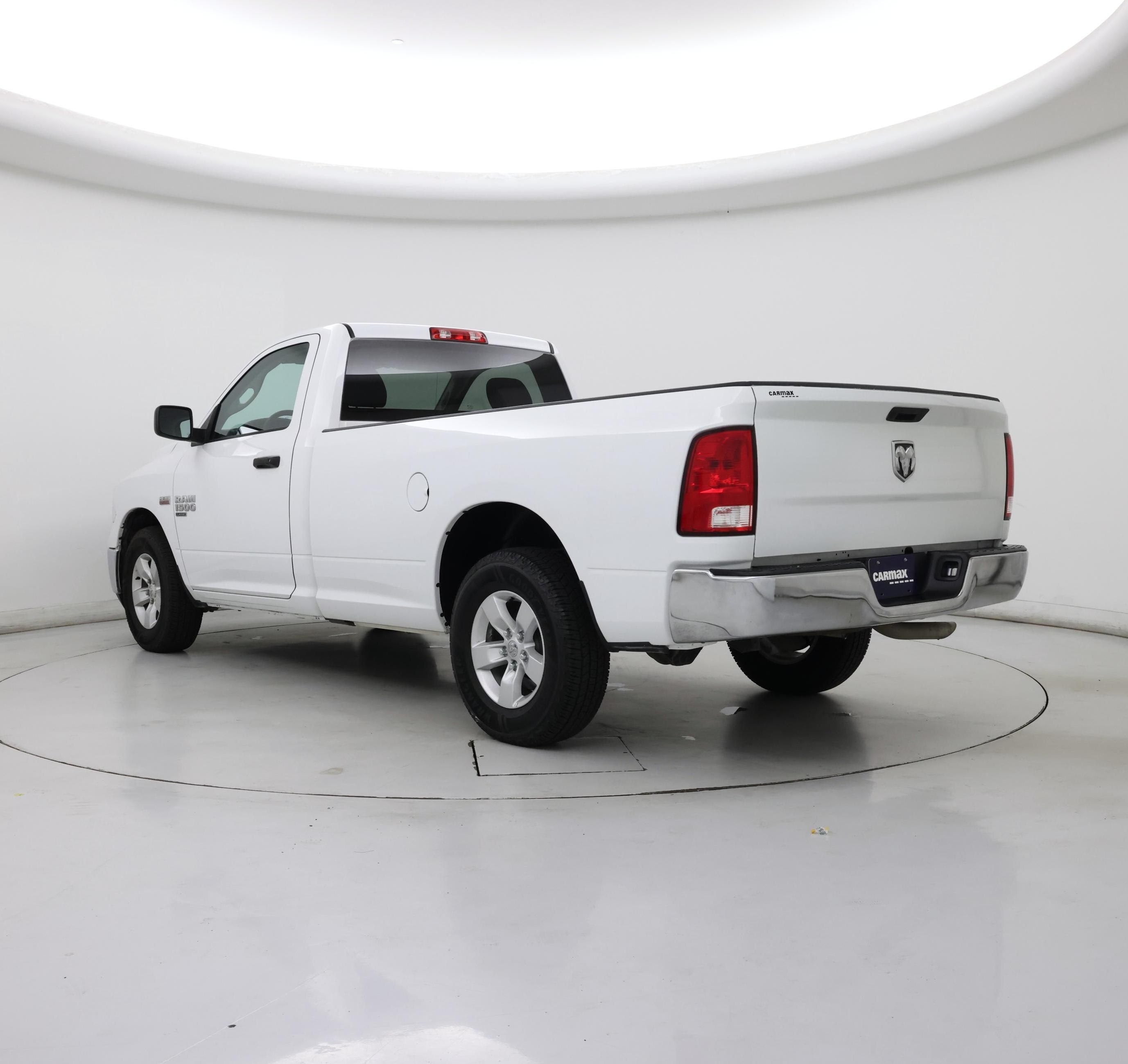 Thumbnail: 2022 RAM 1500 Classic - 2