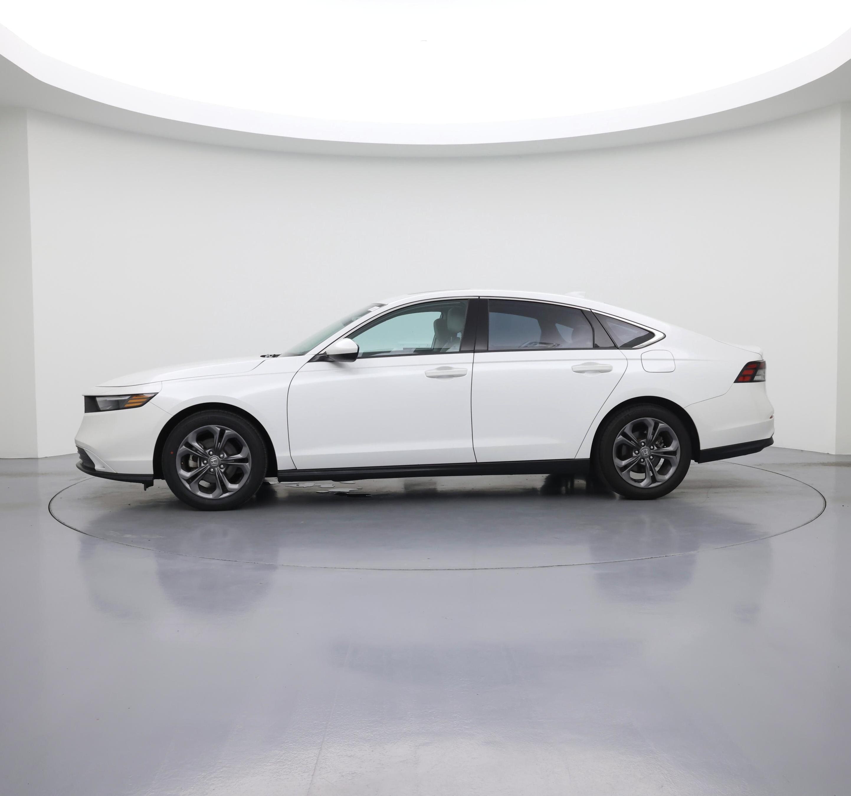 Thumbnail: 2023 Honda Accord - 3