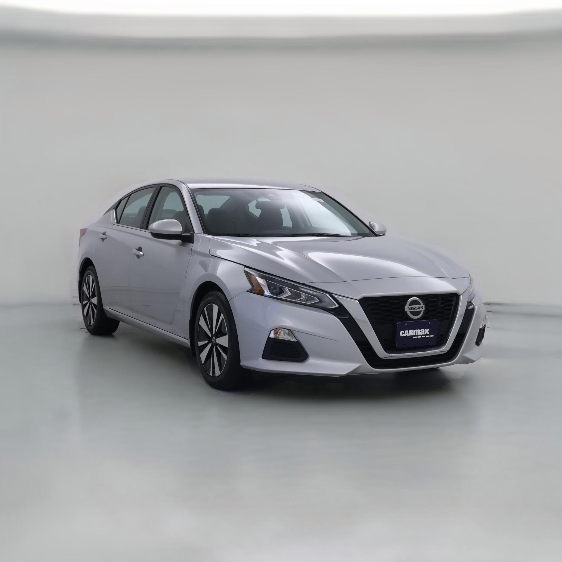 Thumbnail: 2022 Nissan Altima - 1